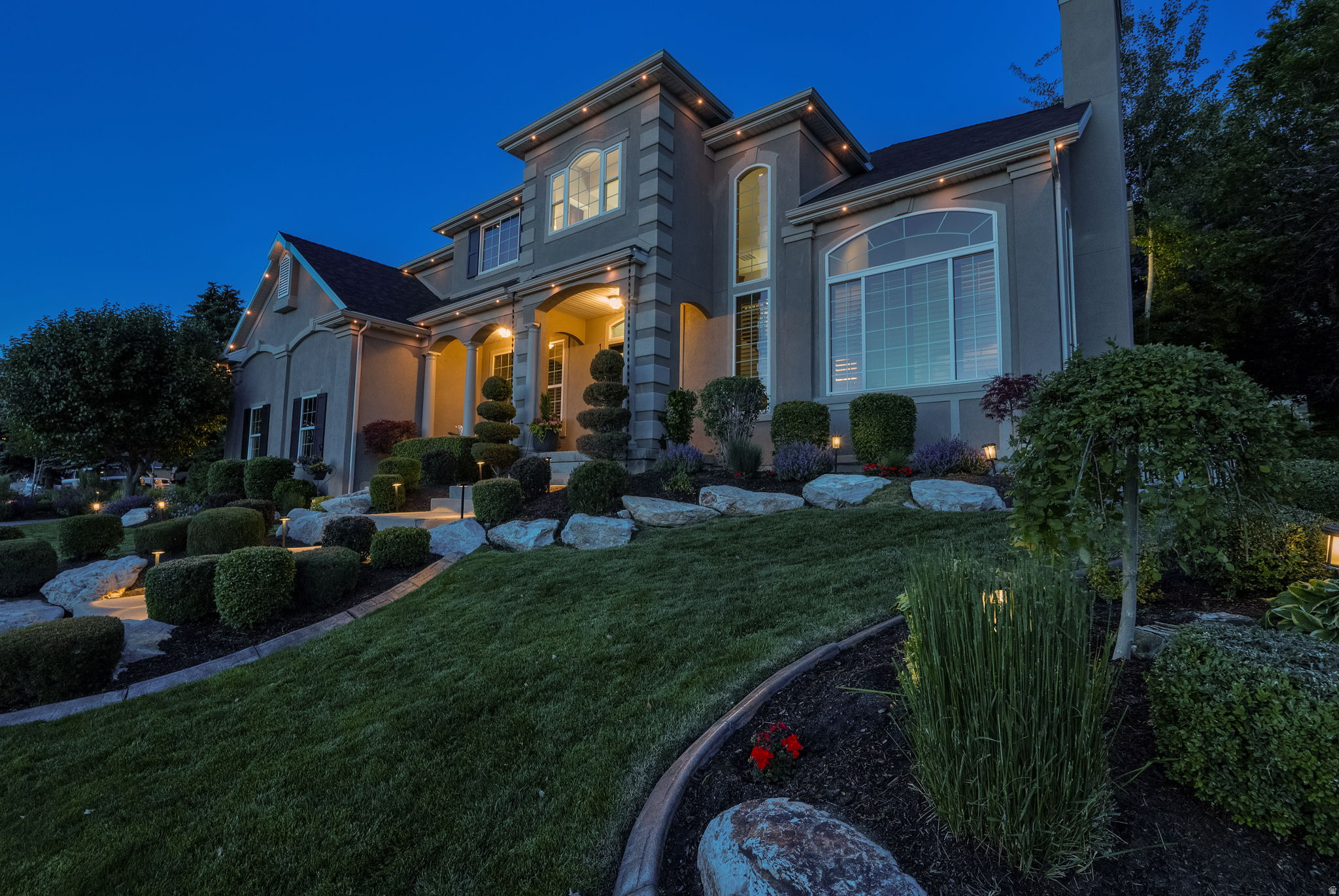 SOUTH MOUNTAIN - Residential