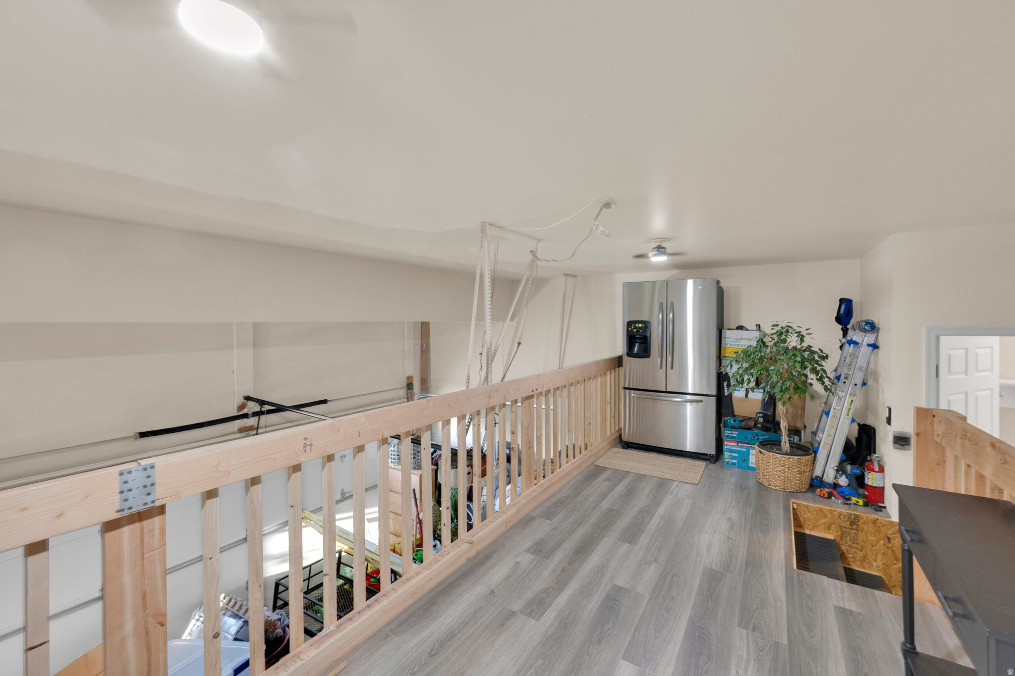 SOUTH MOUNTAIN - Residential