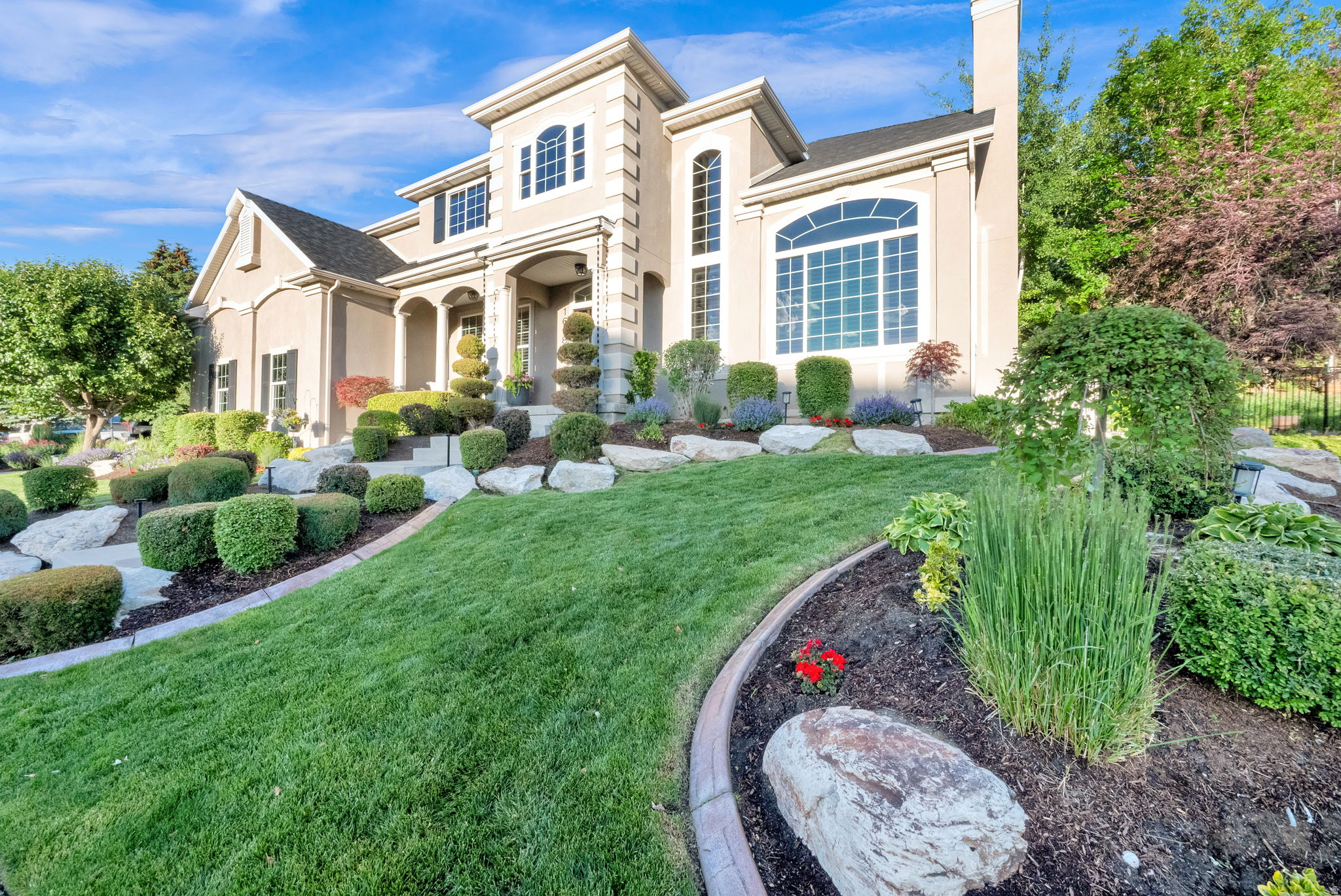 SOUTH MOUNTAIN - Residential
