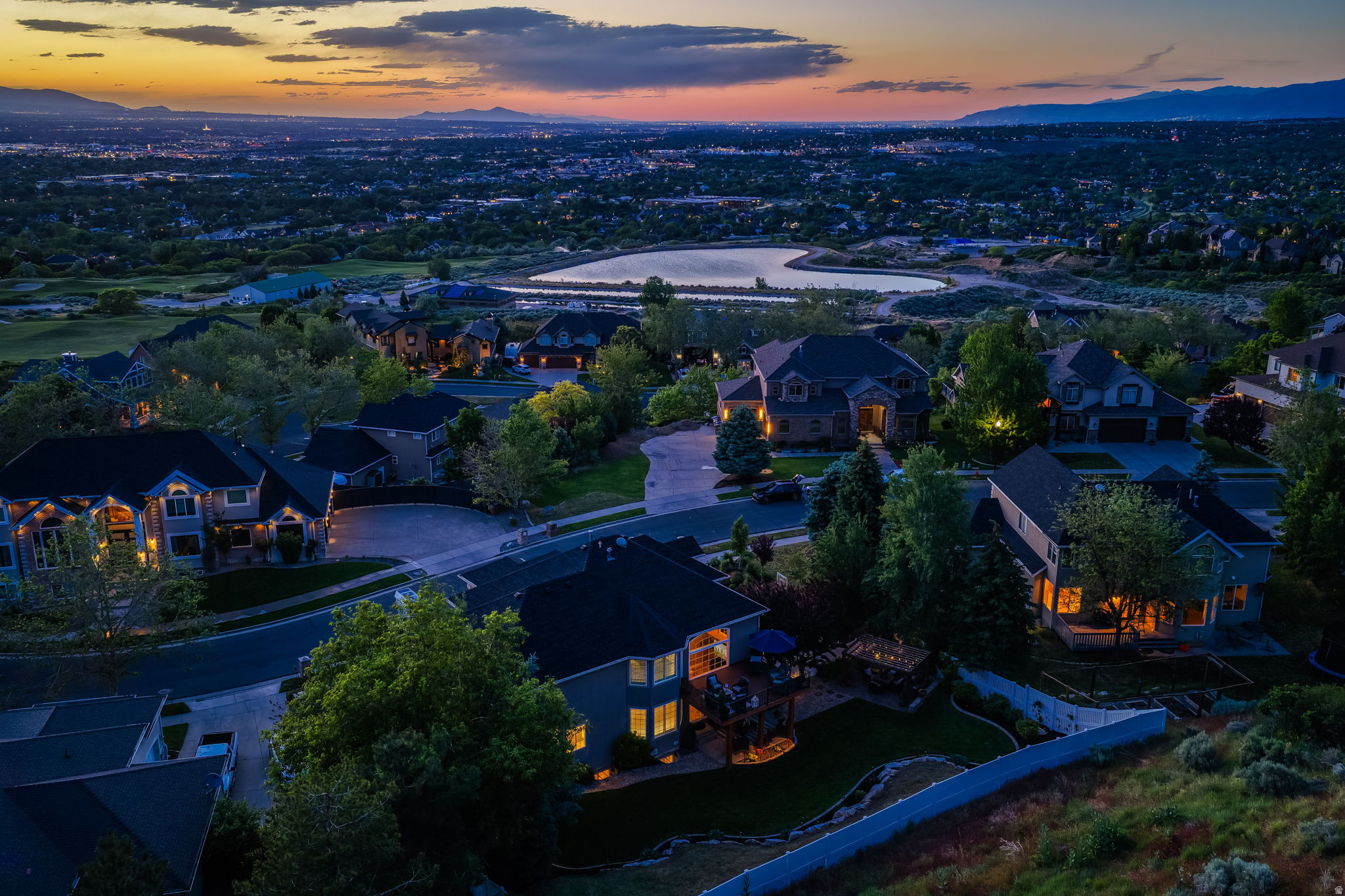 SOUTH MOUNTAIN - Residential