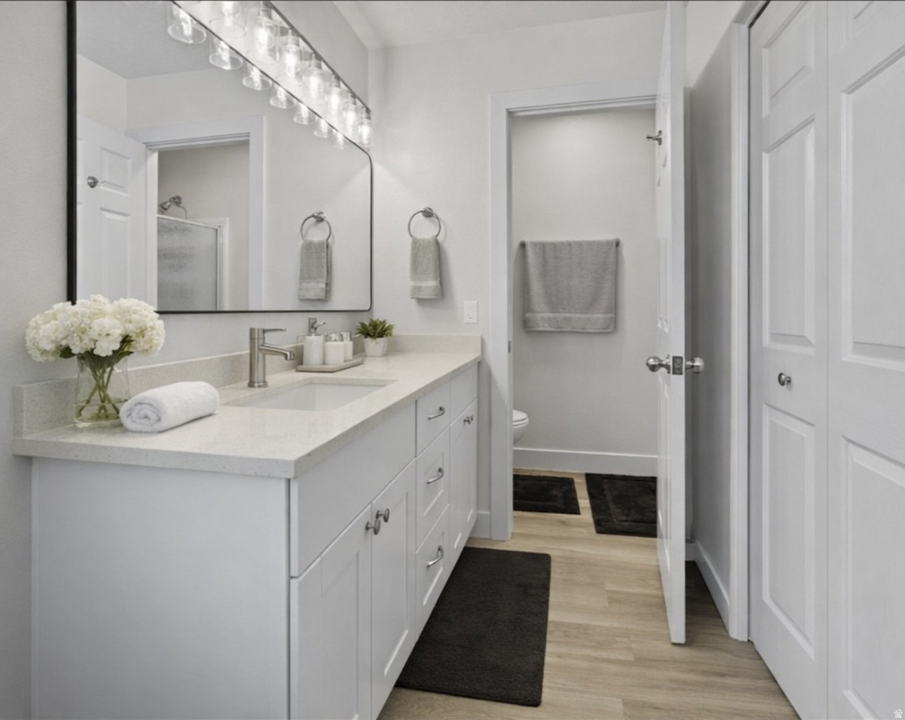 TWIN PALMS 1 - Residential