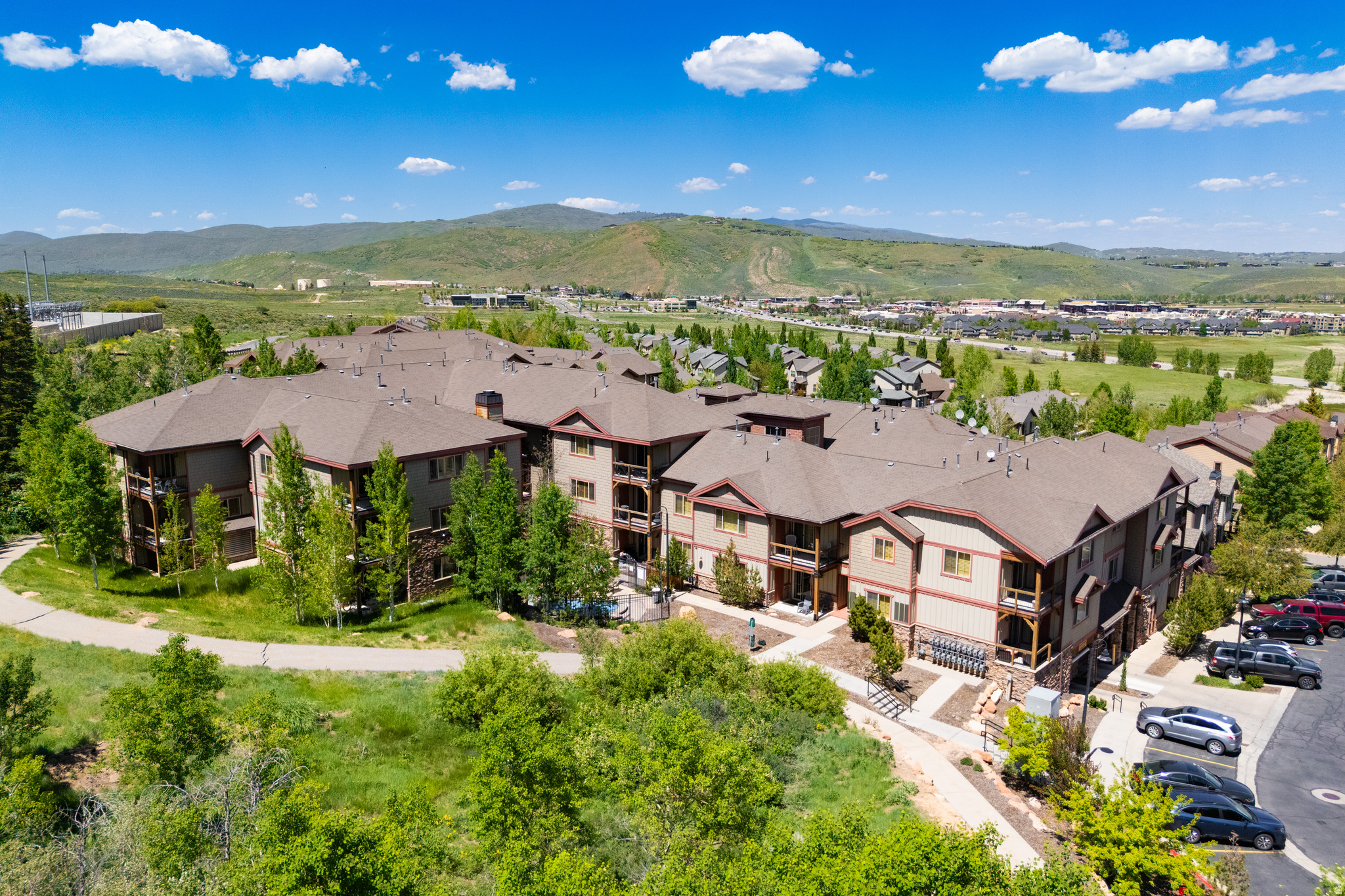 BEAR HOLLOW VILLAGE - Residential