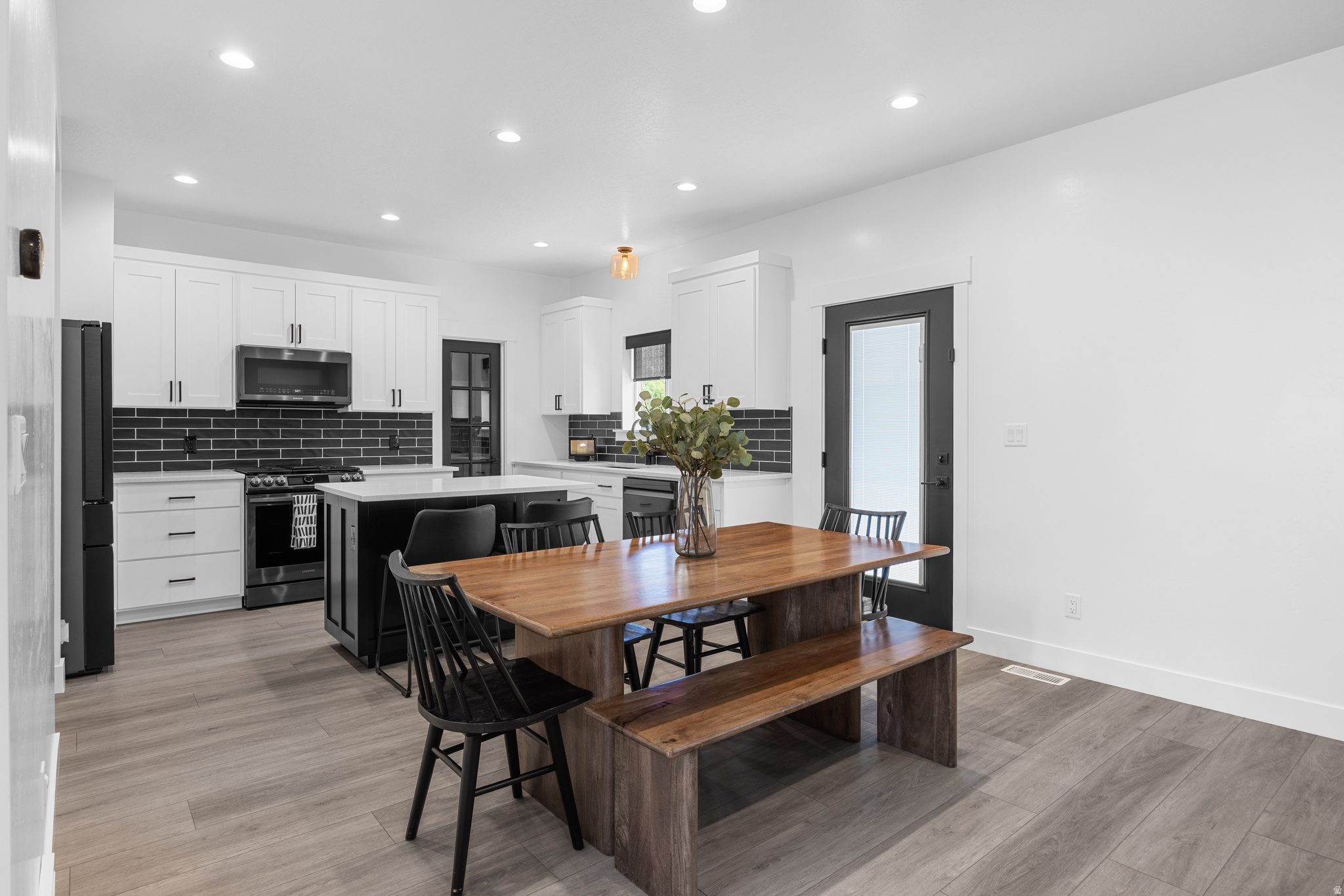 LEGACY ESTATES - Residential