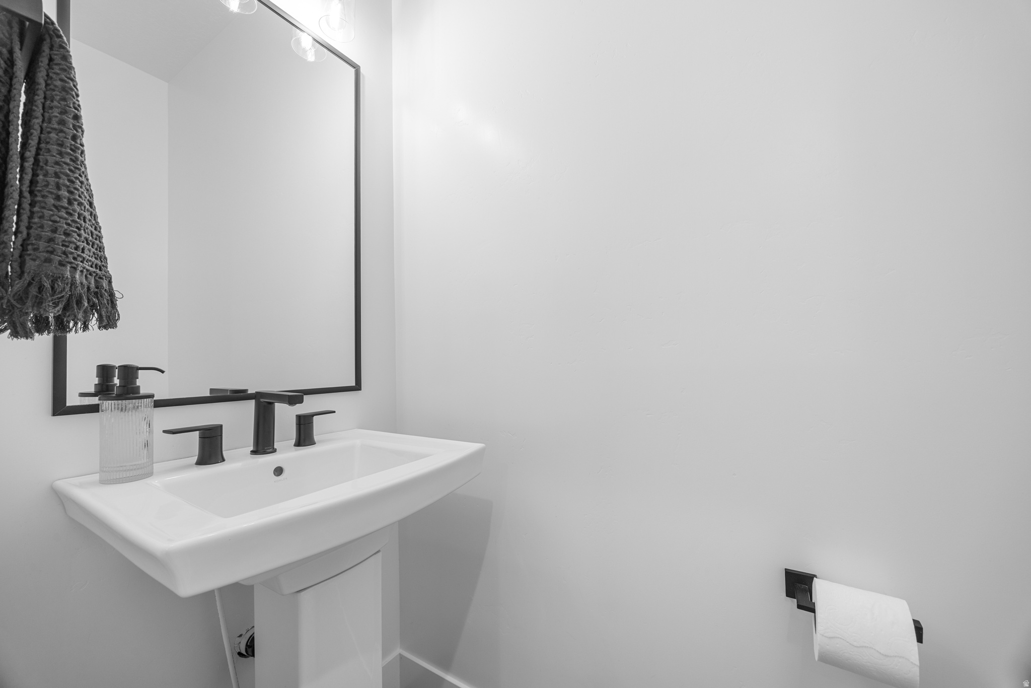 LEGACY ESTATES - Residential