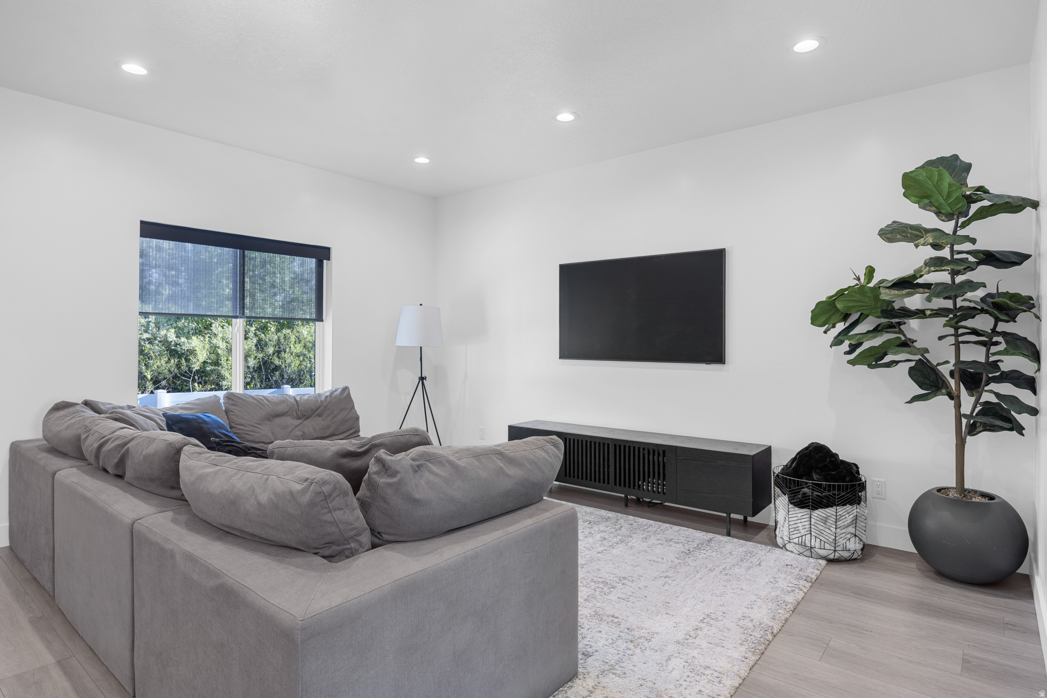 LEGACY ESTATES - Residential