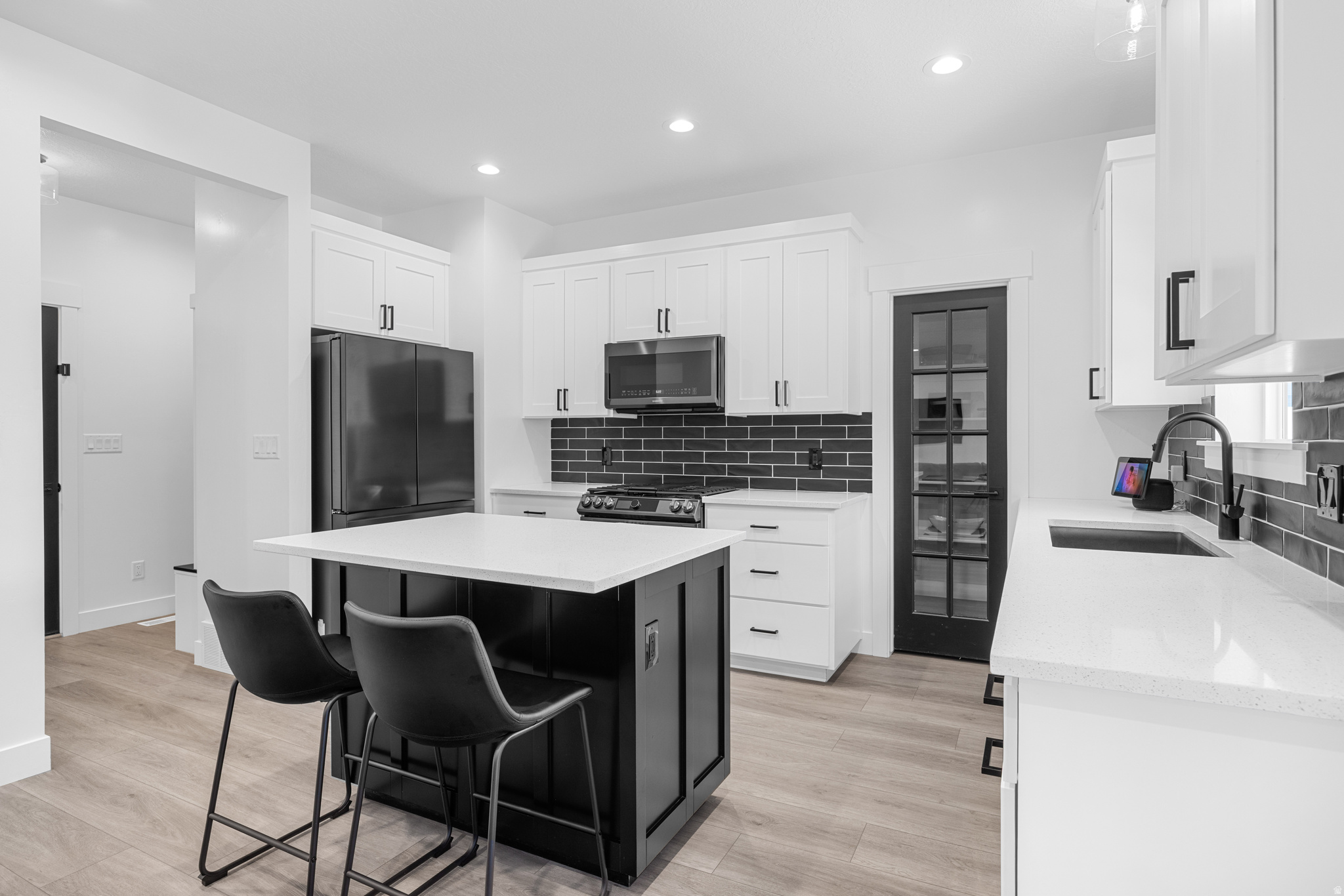 LEGACY ESTATES - Residential