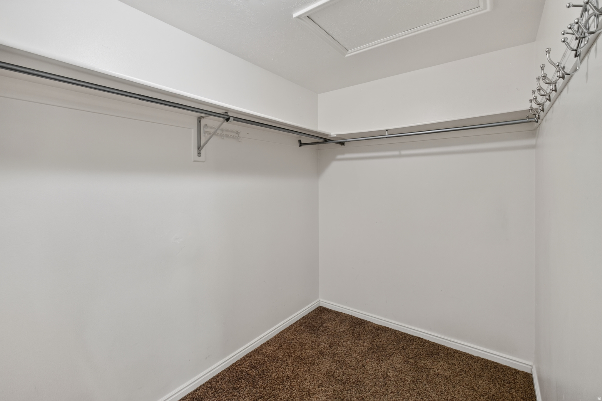 RIDGE - Residential