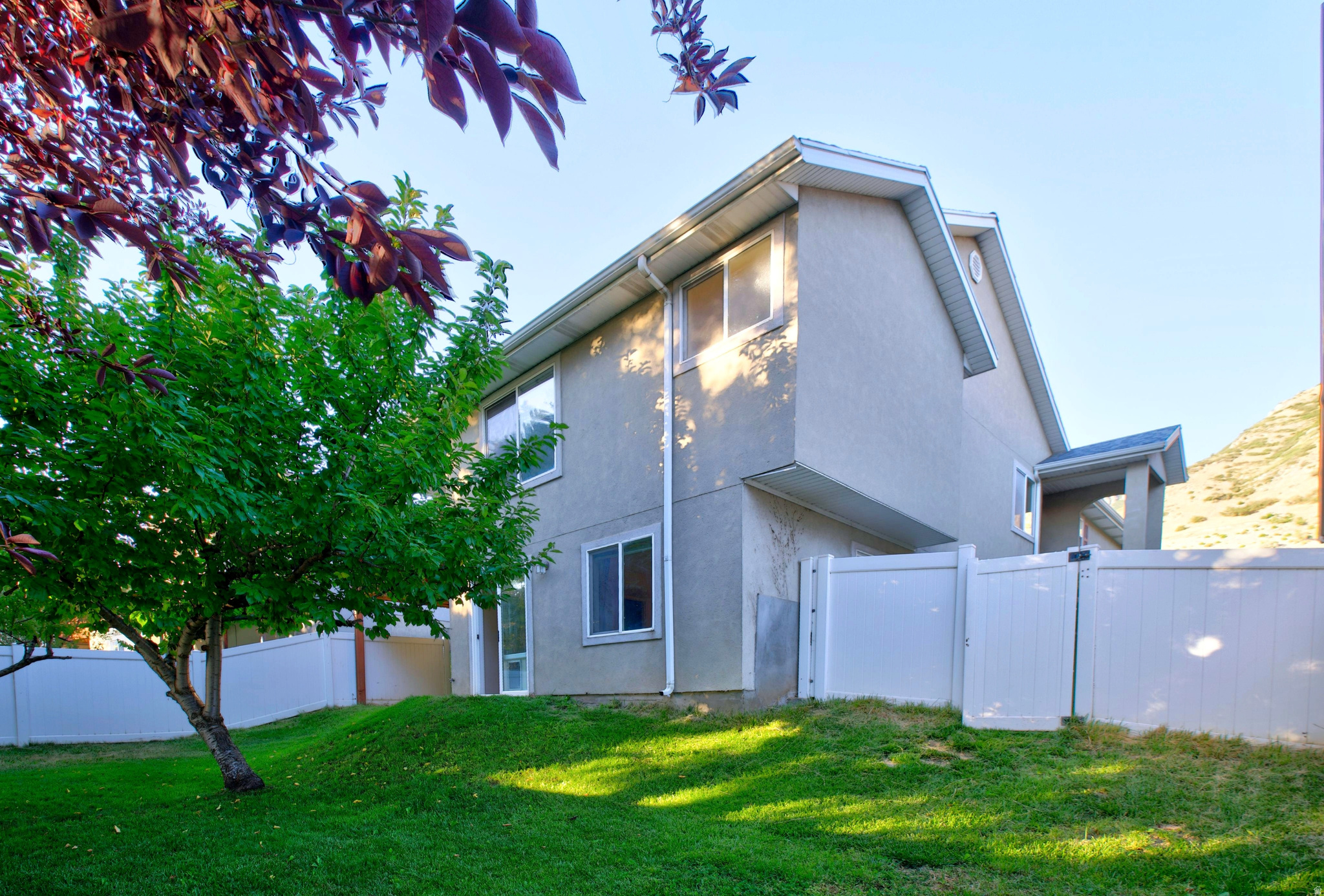 RIDGE - Residential