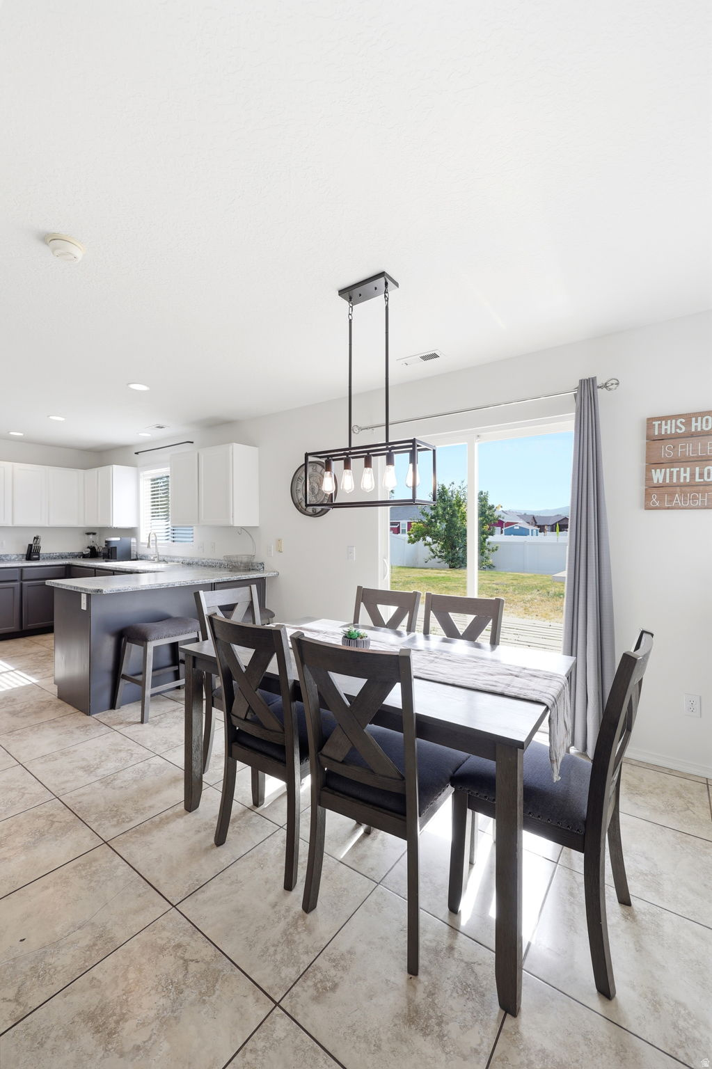 PICKET LANE - Residential
