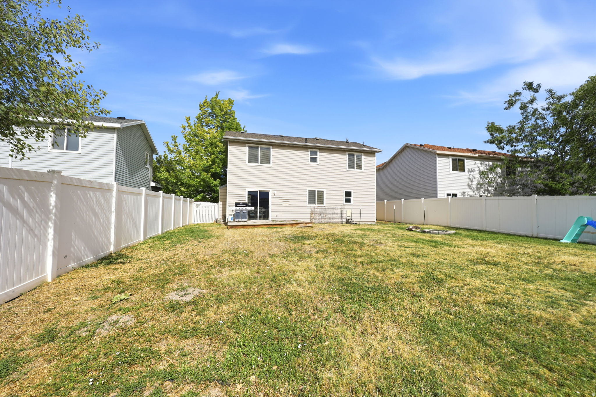 PICKET LANE - Residential