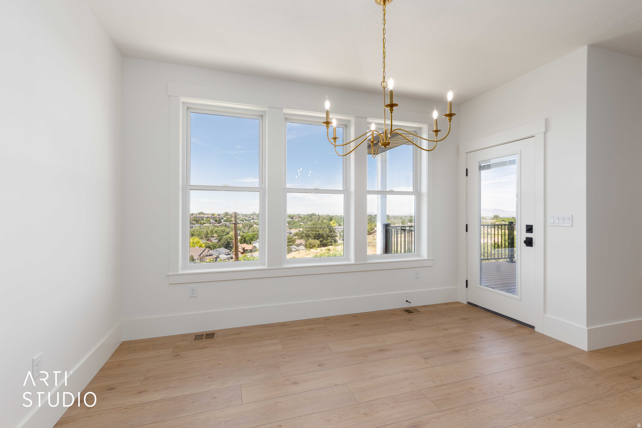 SUNSET RIDGE - Residential
