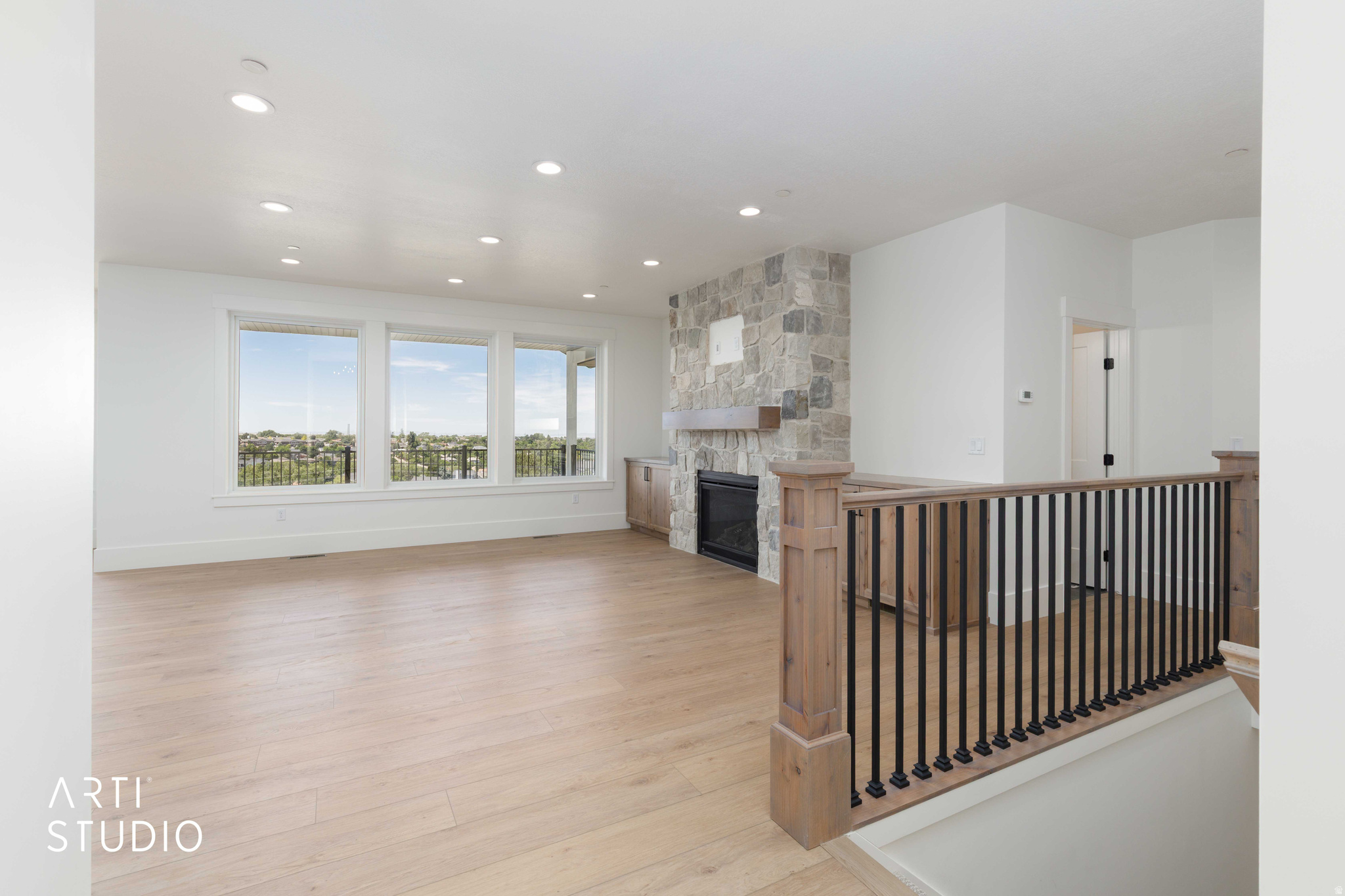 SUNSET RIDGE - Residential