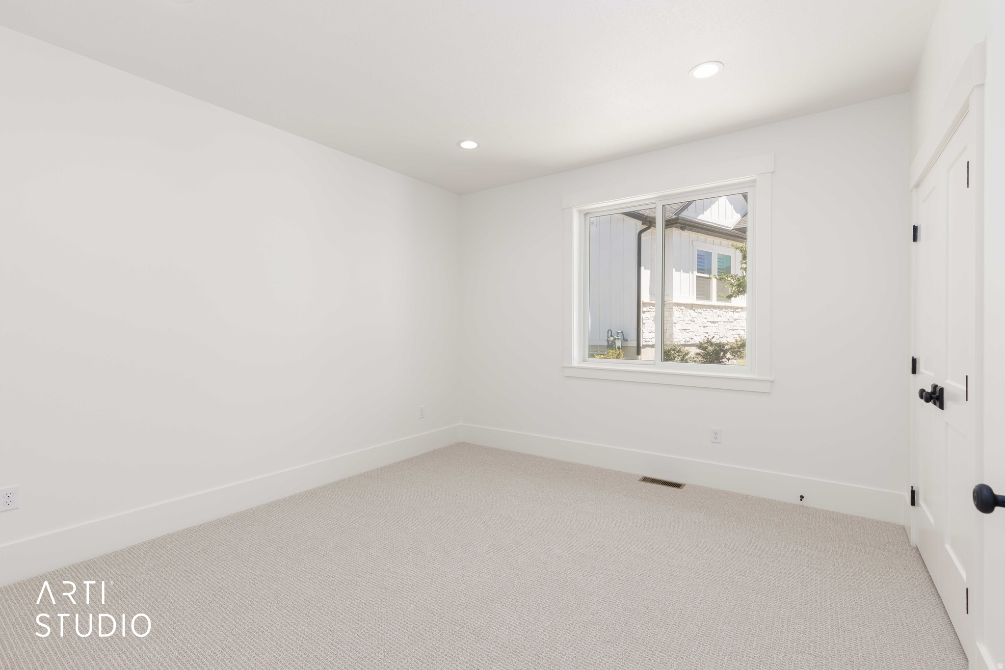 SUNSET RIDGE - Residential