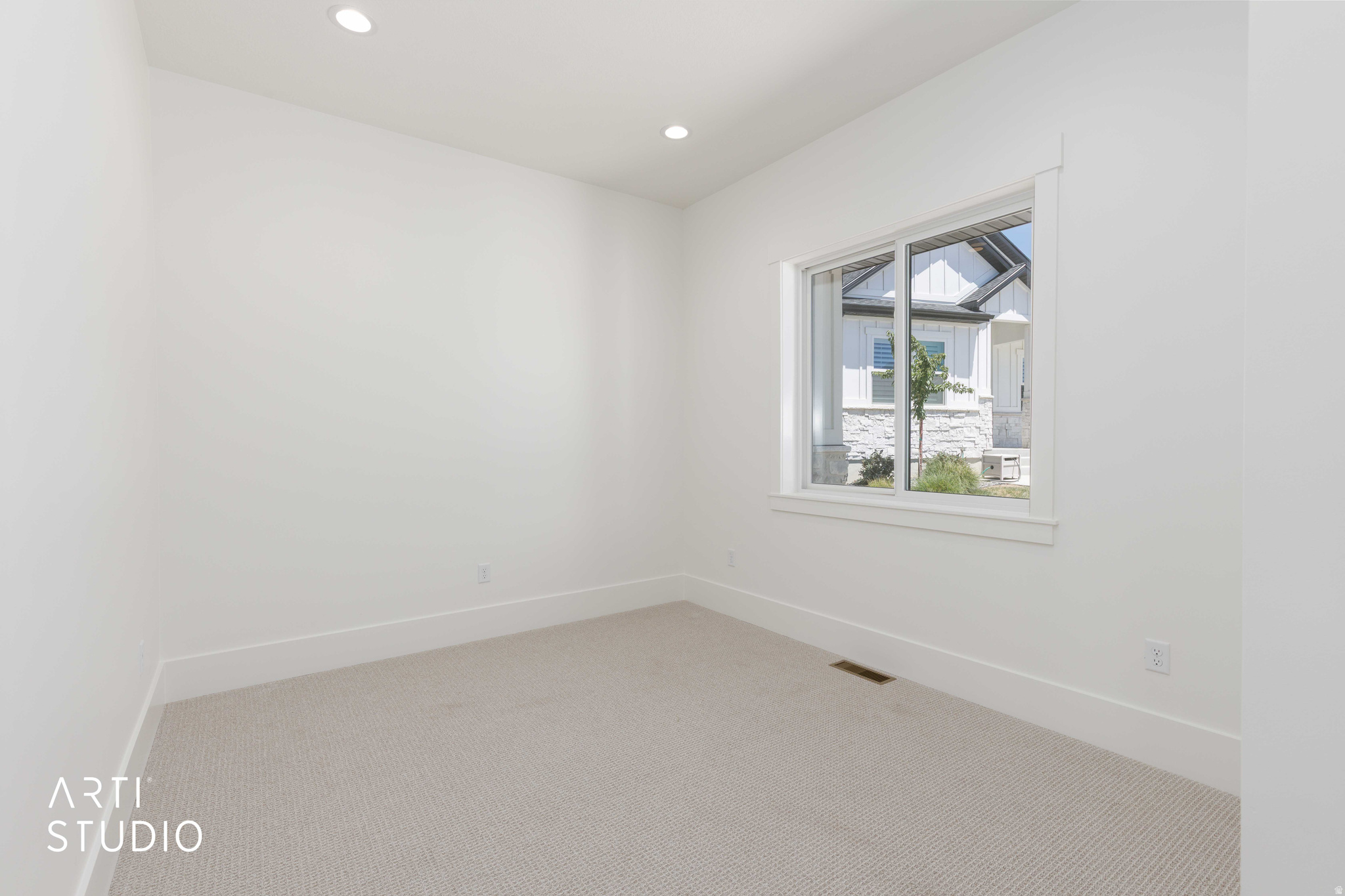 SUNSET RIDGE - Residential