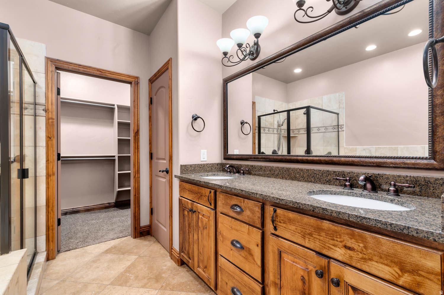 CANYON LINKS - Residential