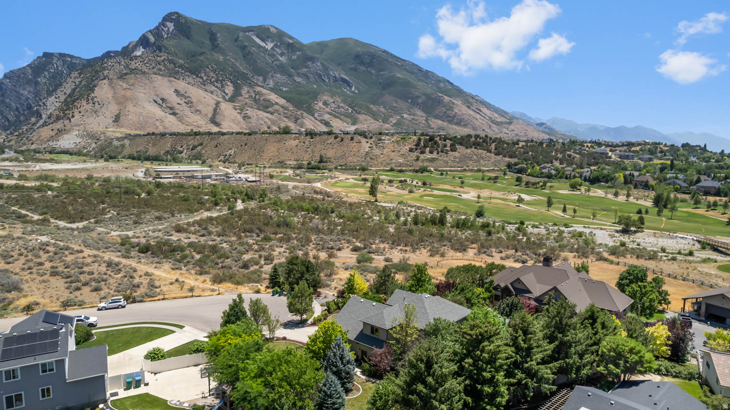 CANYON LINKS - Residential