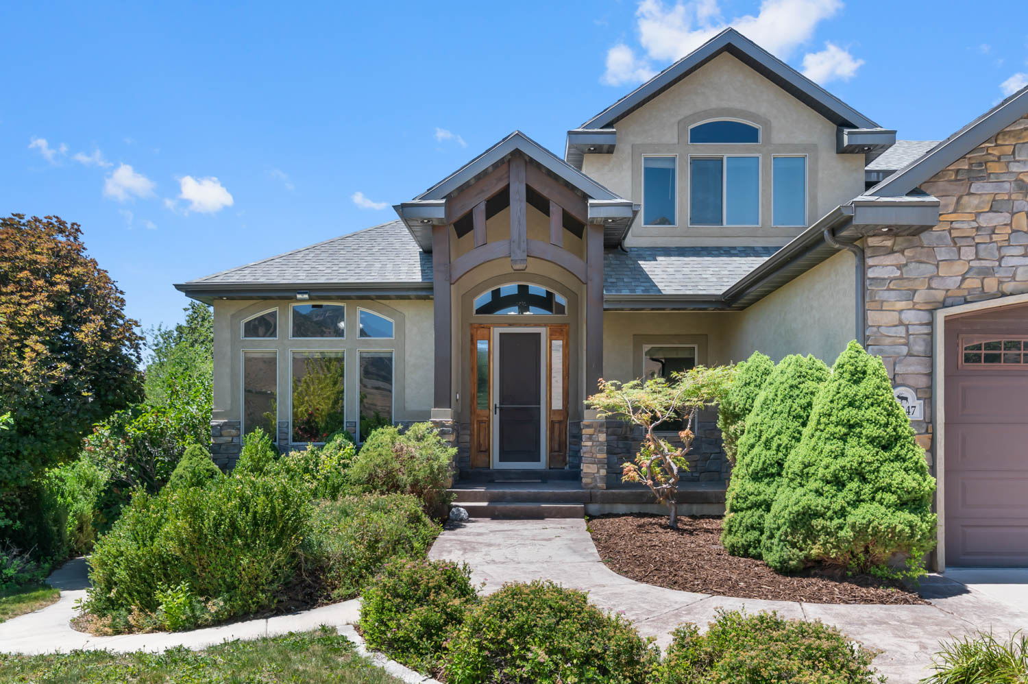CANYON LINKS - Residential