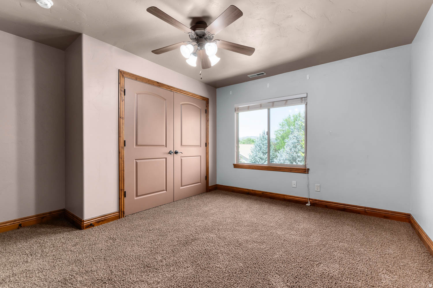 CANYON LINKS - Residential