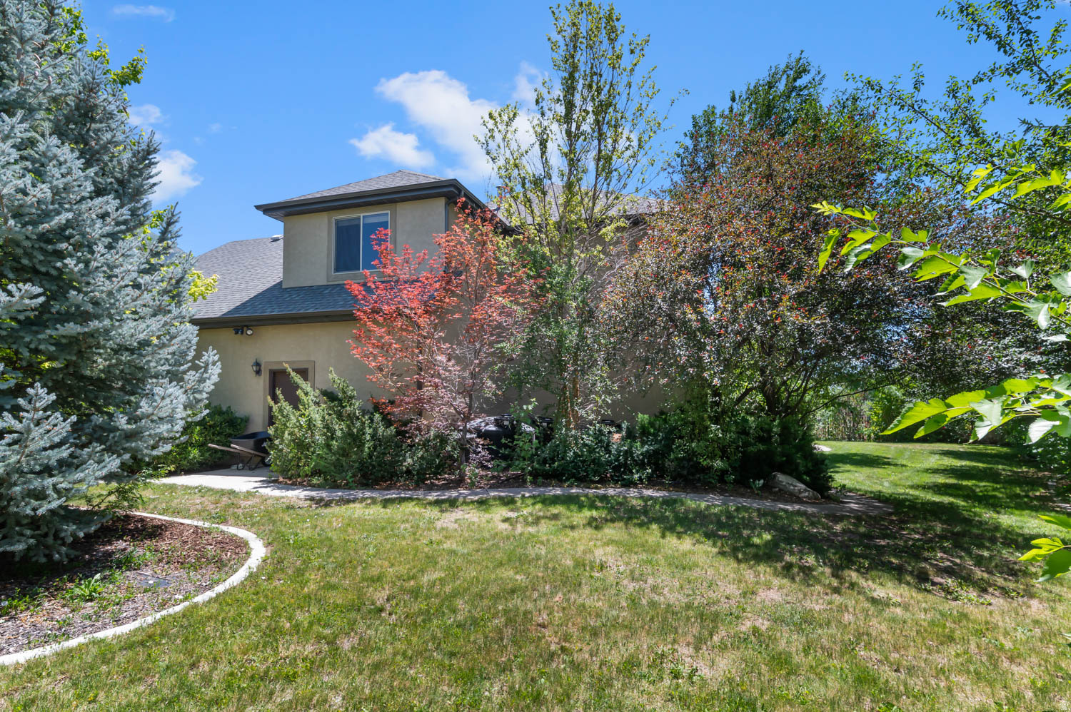 CANYON LINKS - Residential