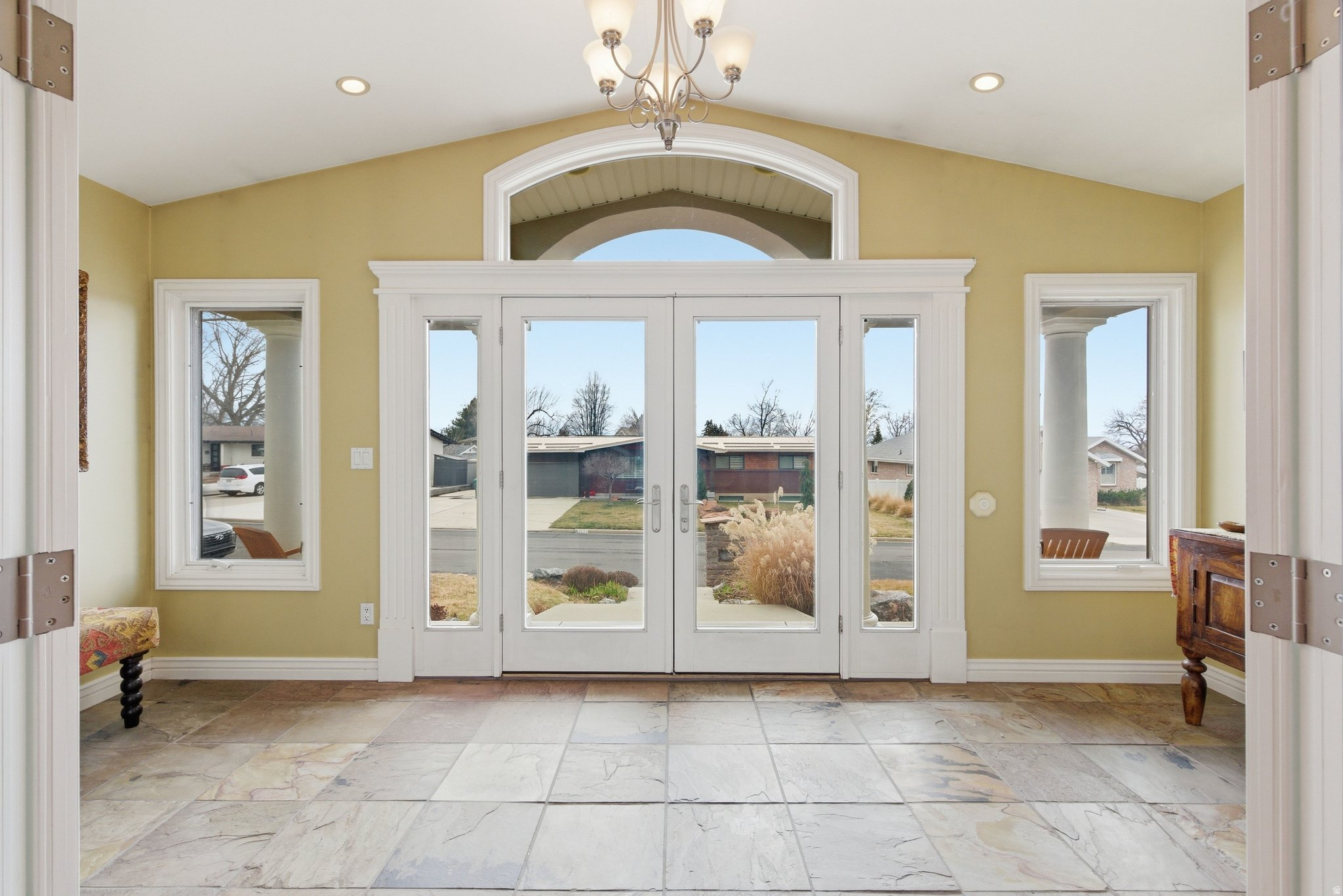 INDIAN HILLS - Residential