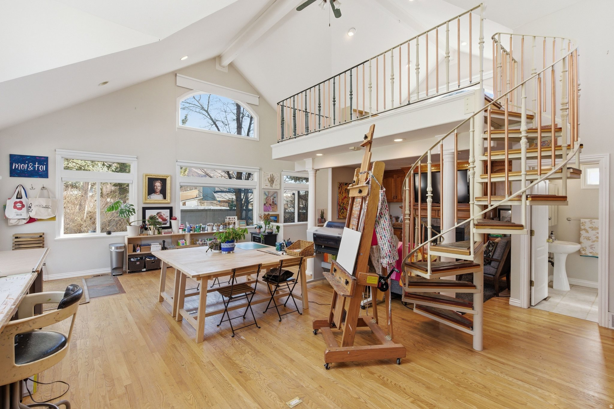 INDIAN HILLS - Residential