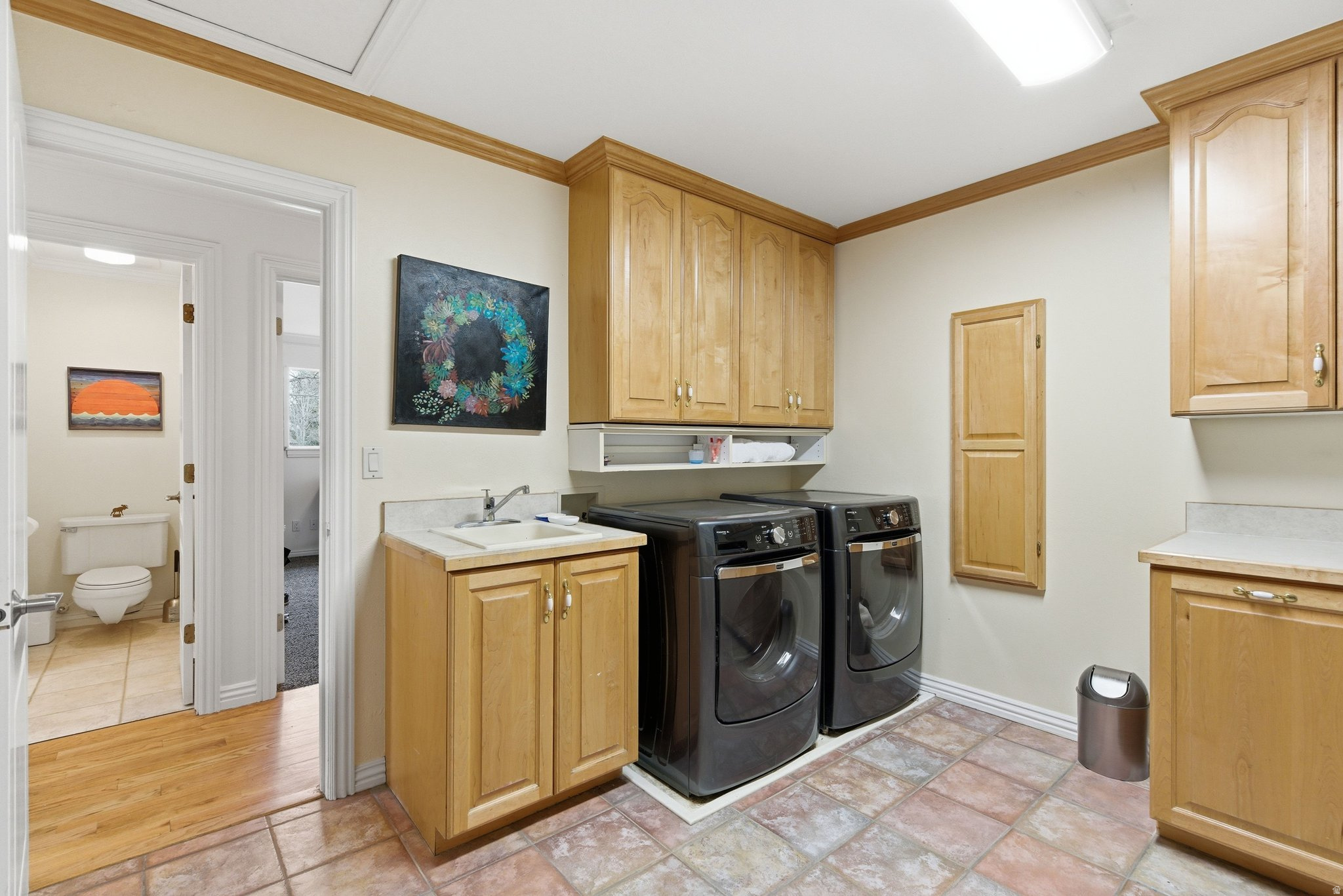 INDIAN HILLS - Residential