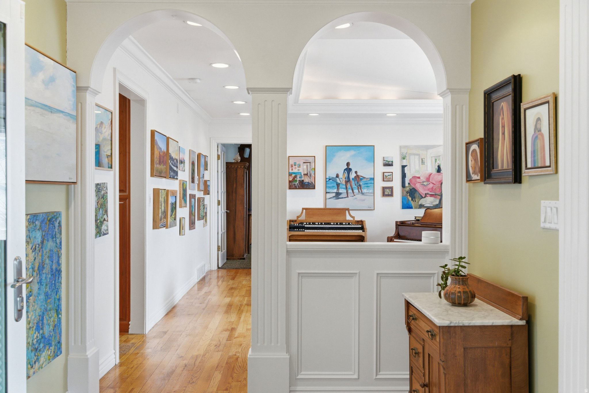 INDIAN HILLS - Residential