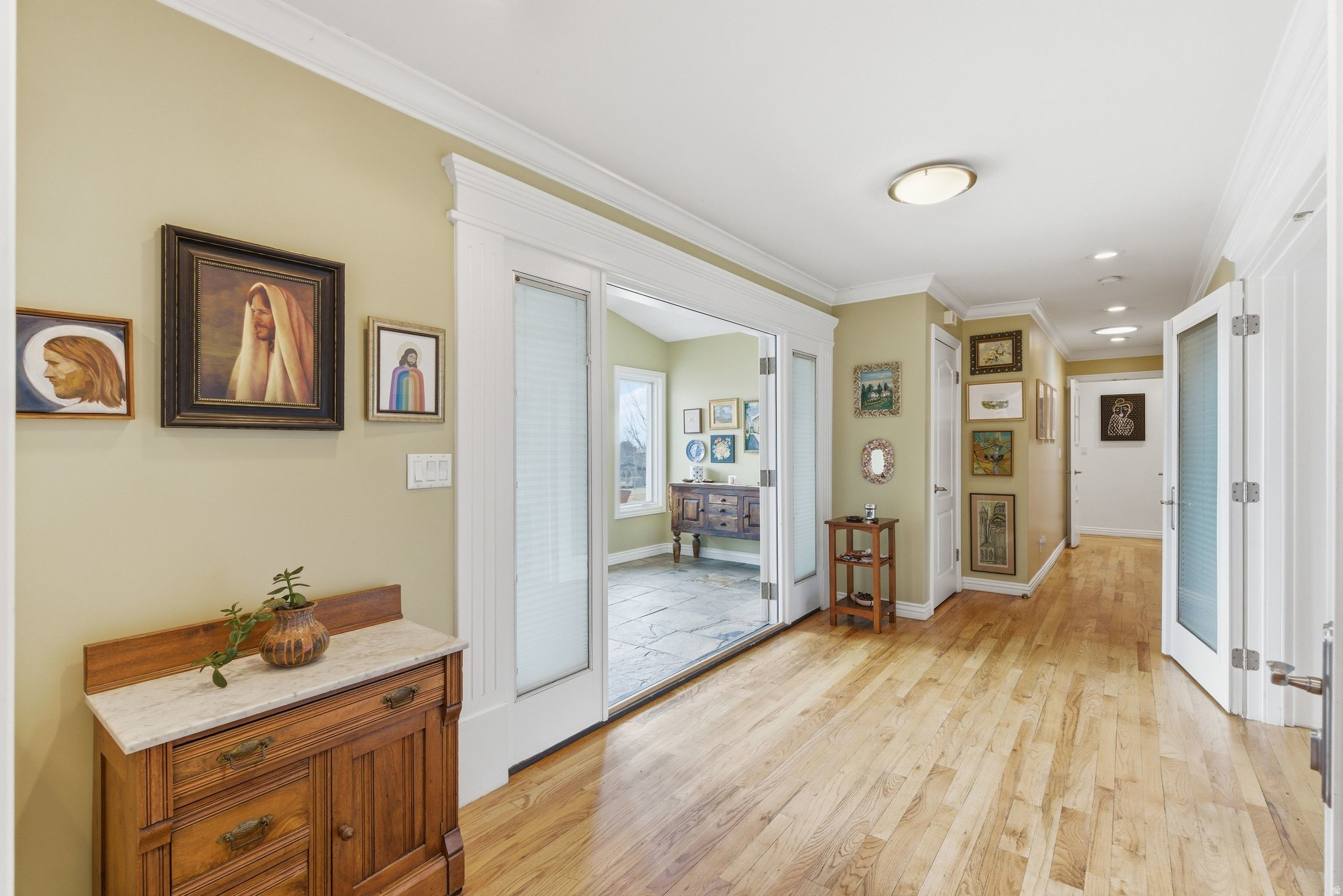 INDIAN HILLS - Residential
