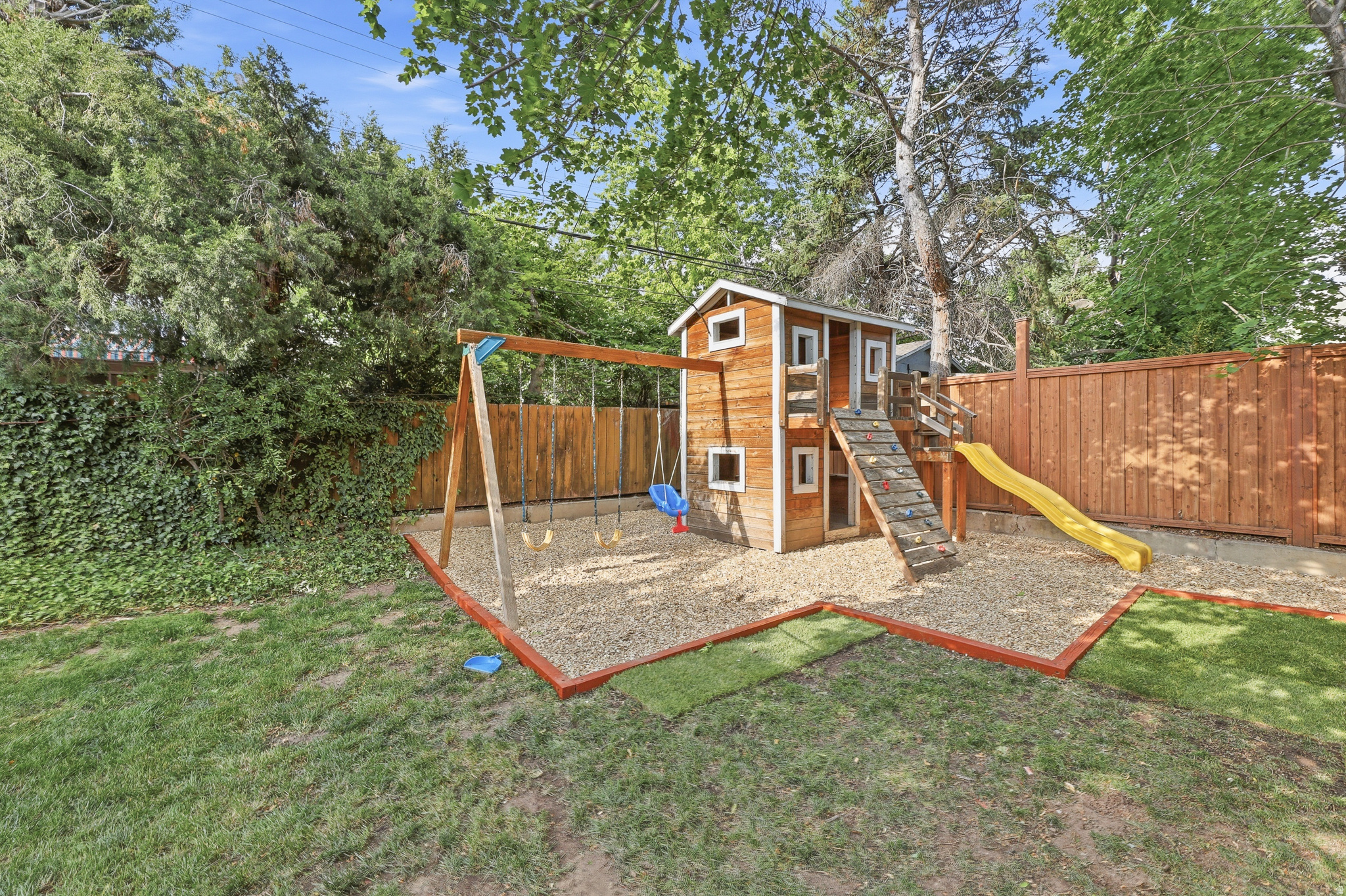 EL RAY PARK - Residential