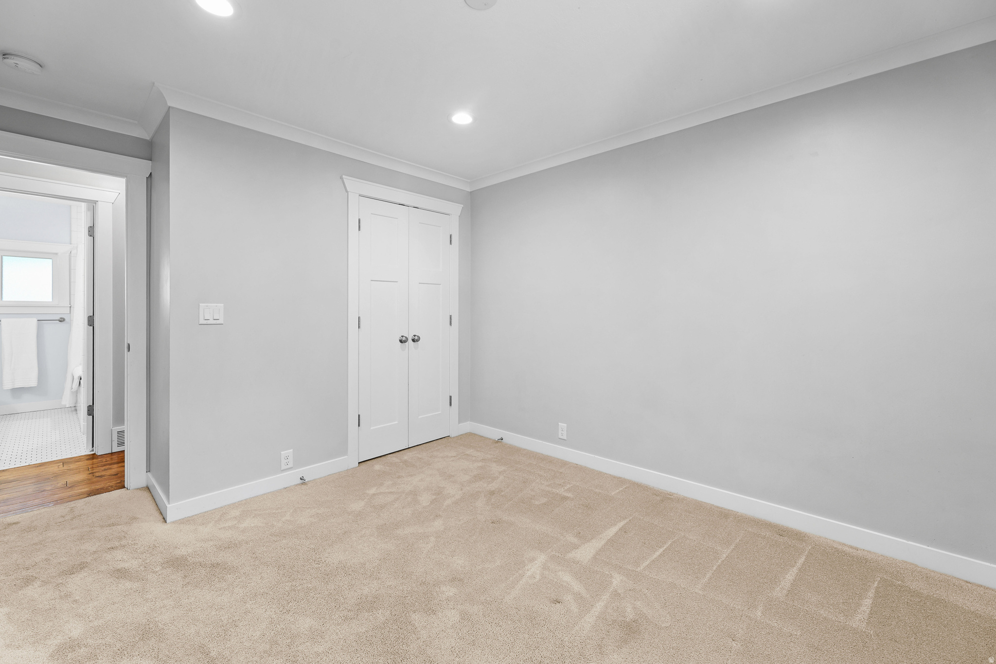 EL RAY PARK - Residential