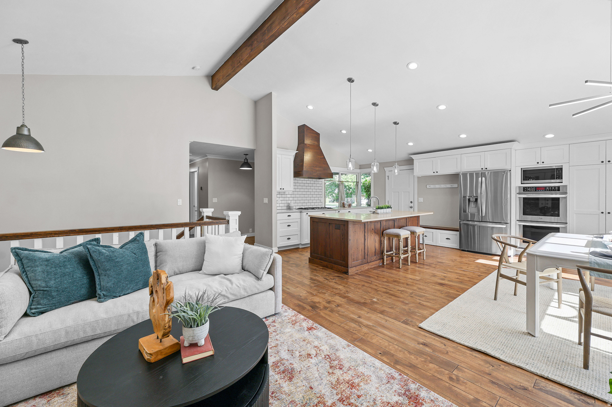 EL RAY PARK - Residential