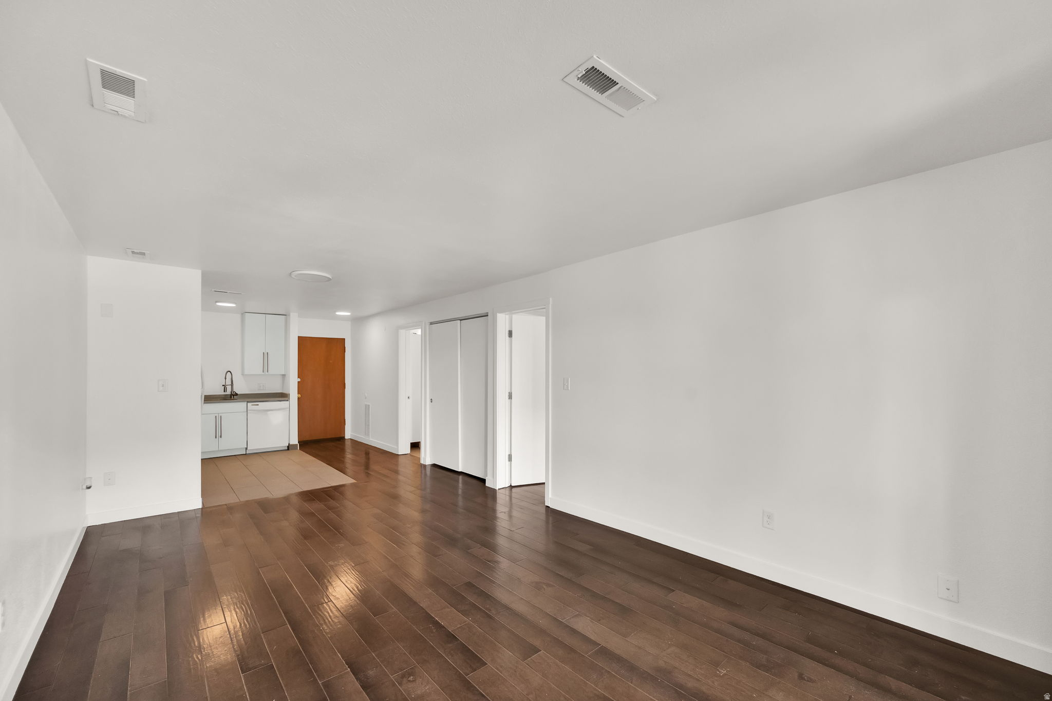 INCLINE TERRACE - Residential