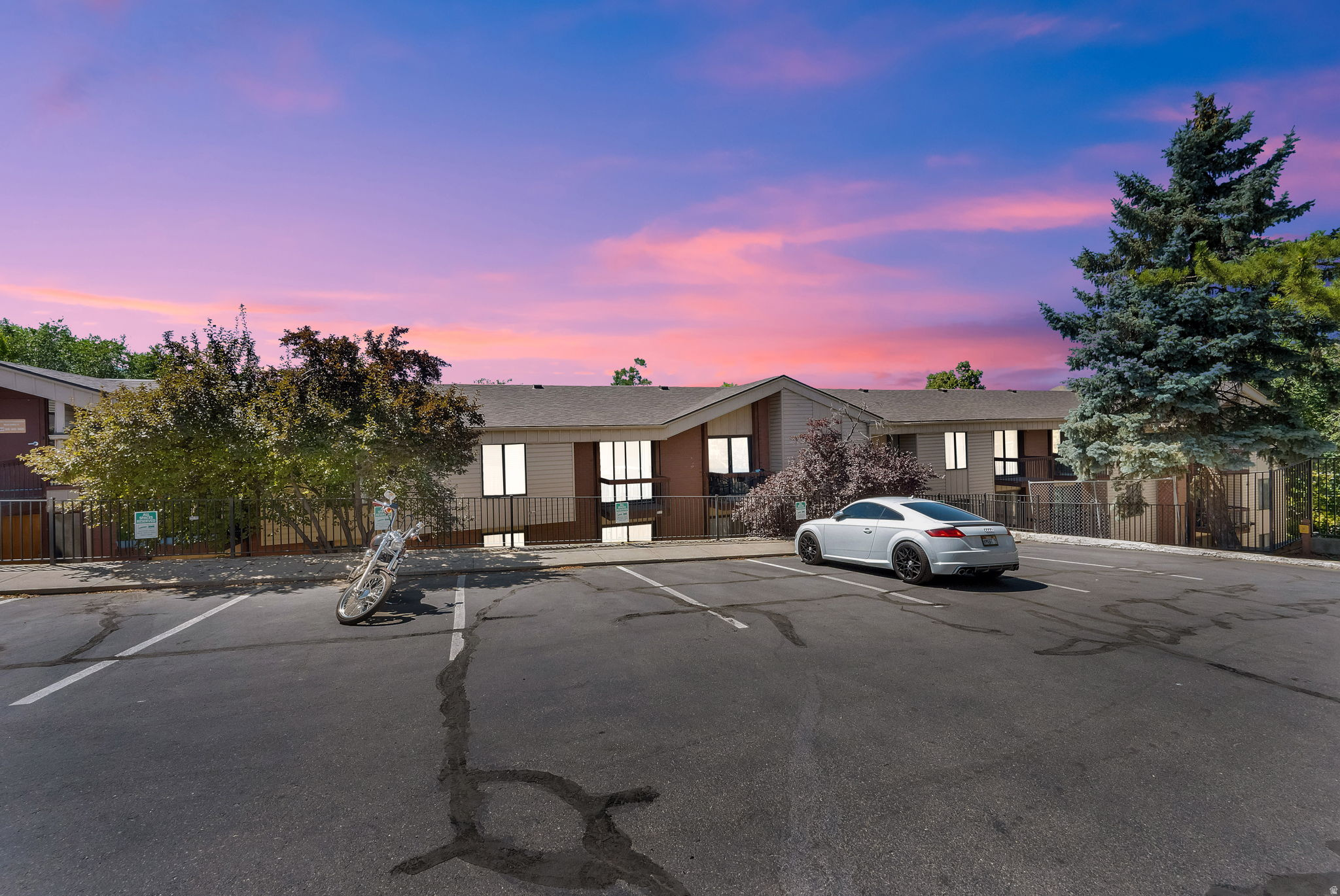 INCLINE TERRACE - Residential