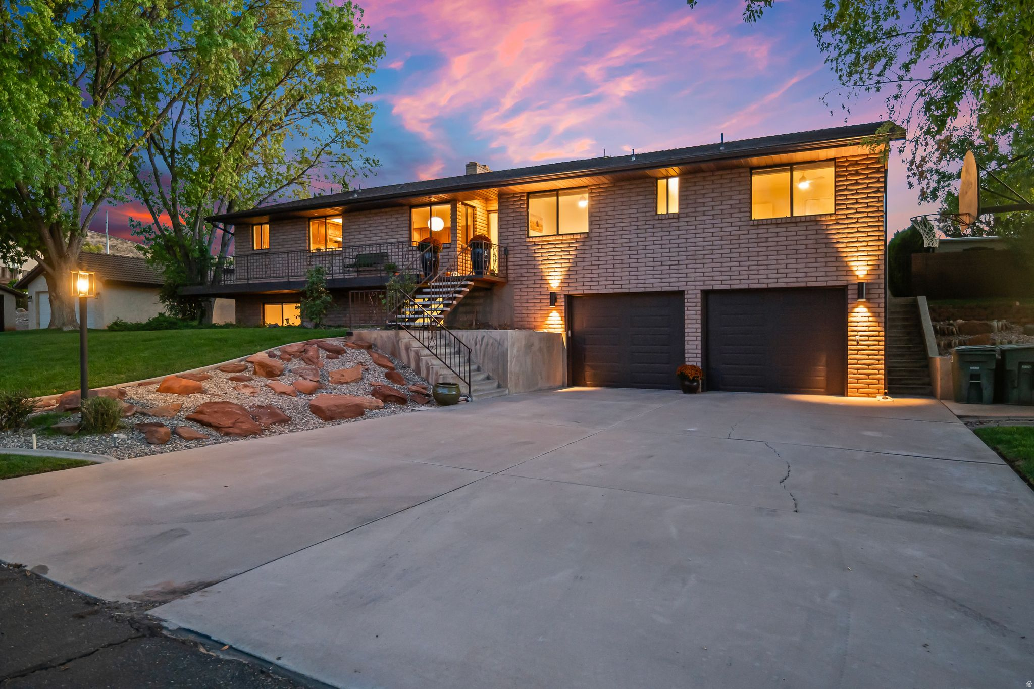 BLOOMINGTON HILLS 1 - Residential