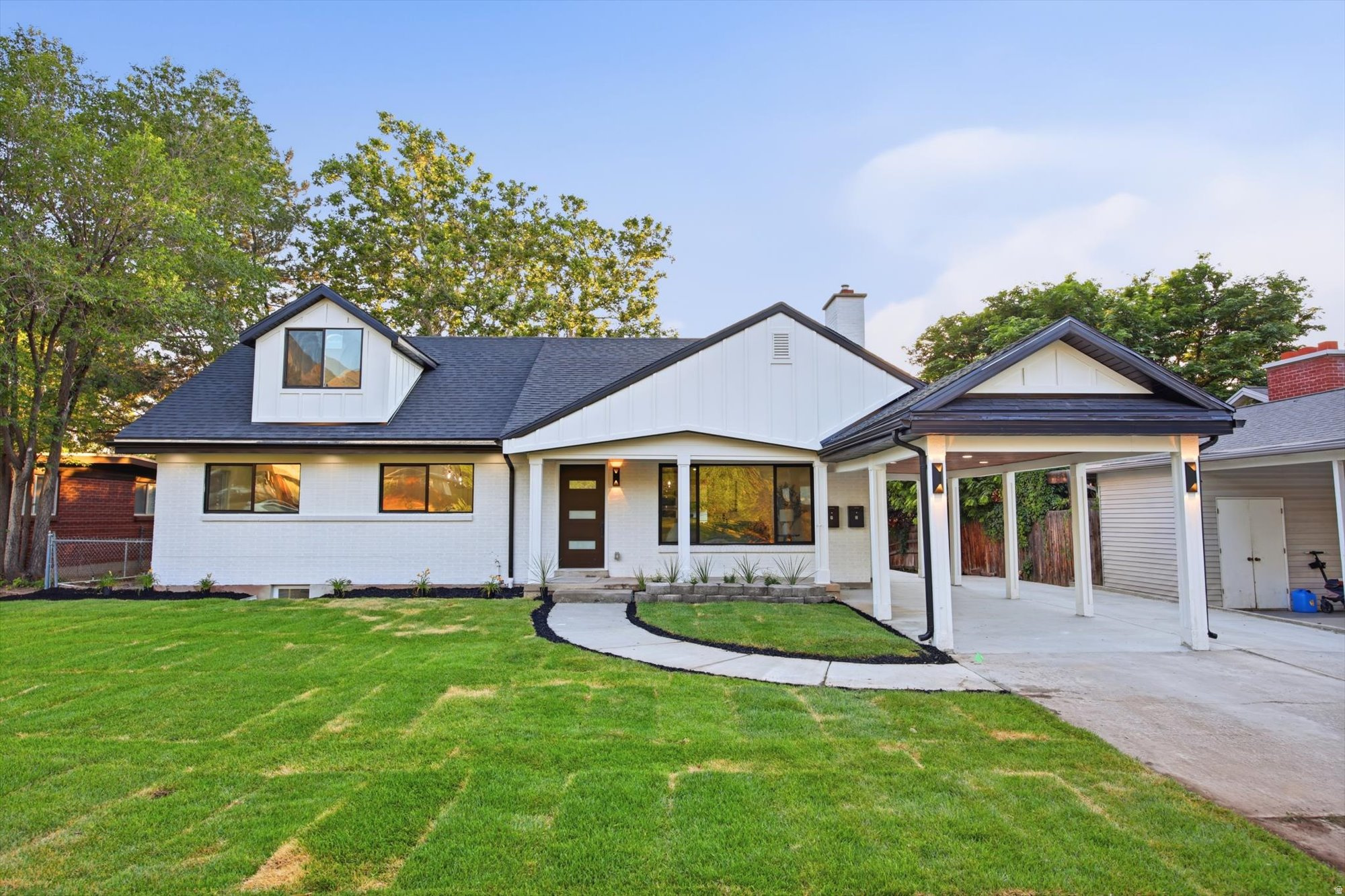 VIEW HEIGHTS - Residential