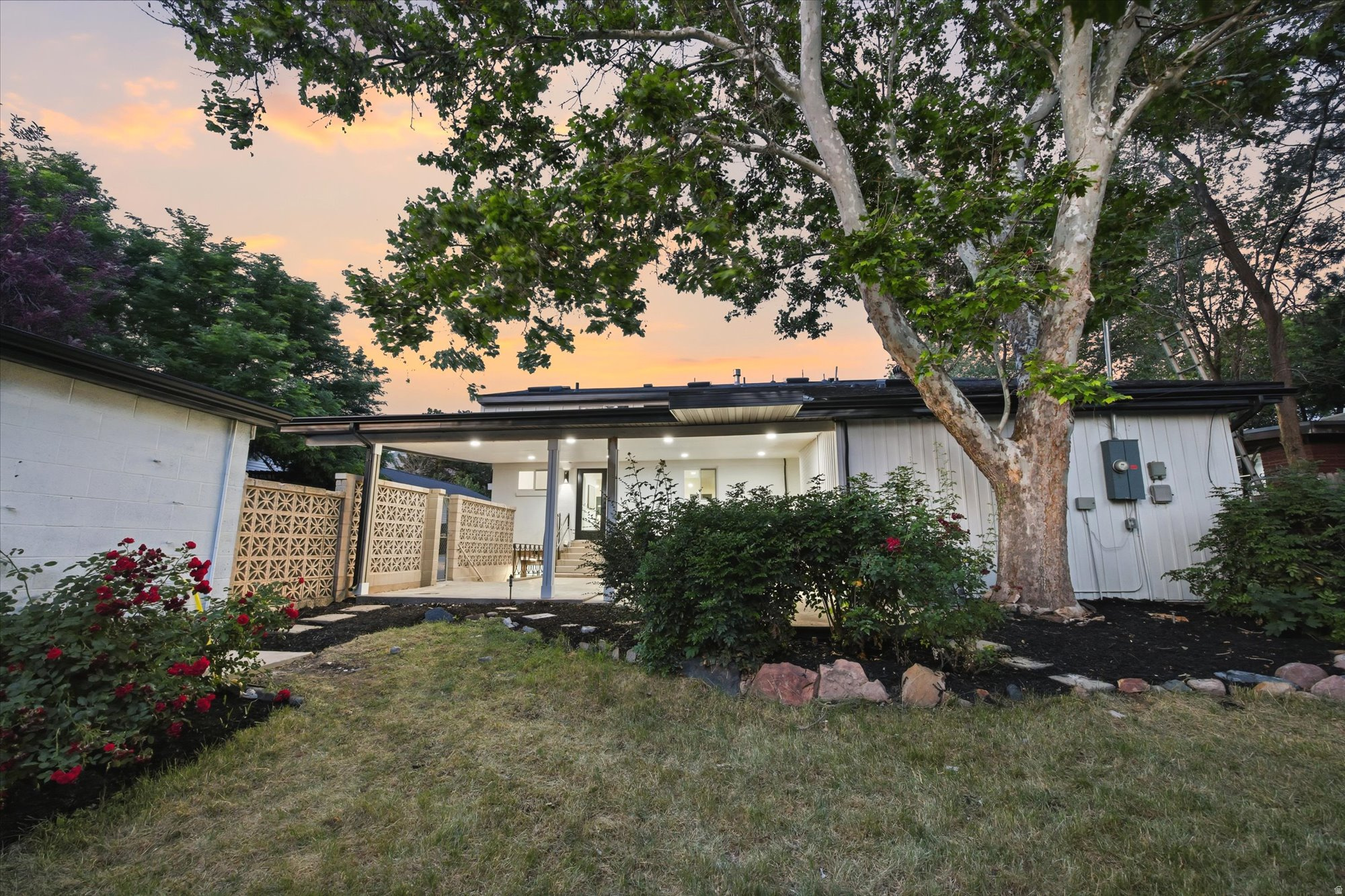 VIEW HEIGHTS - Residential