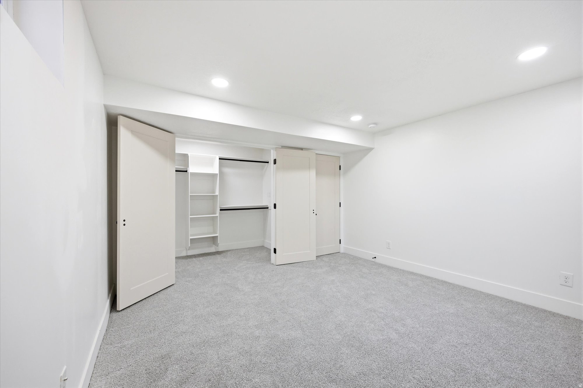 VIEW HEIGHTS - Residential