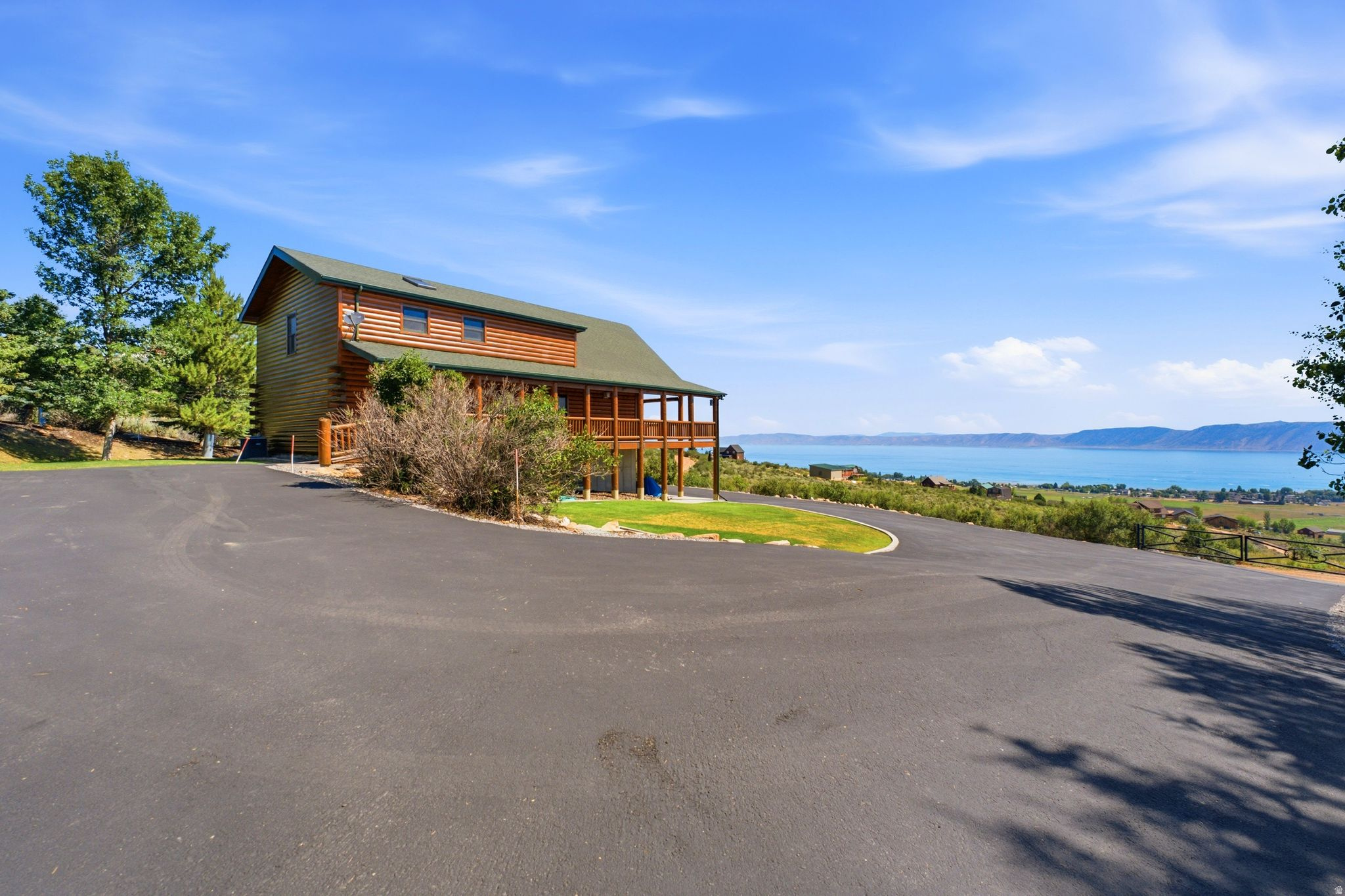 SWEETWATER - Residential