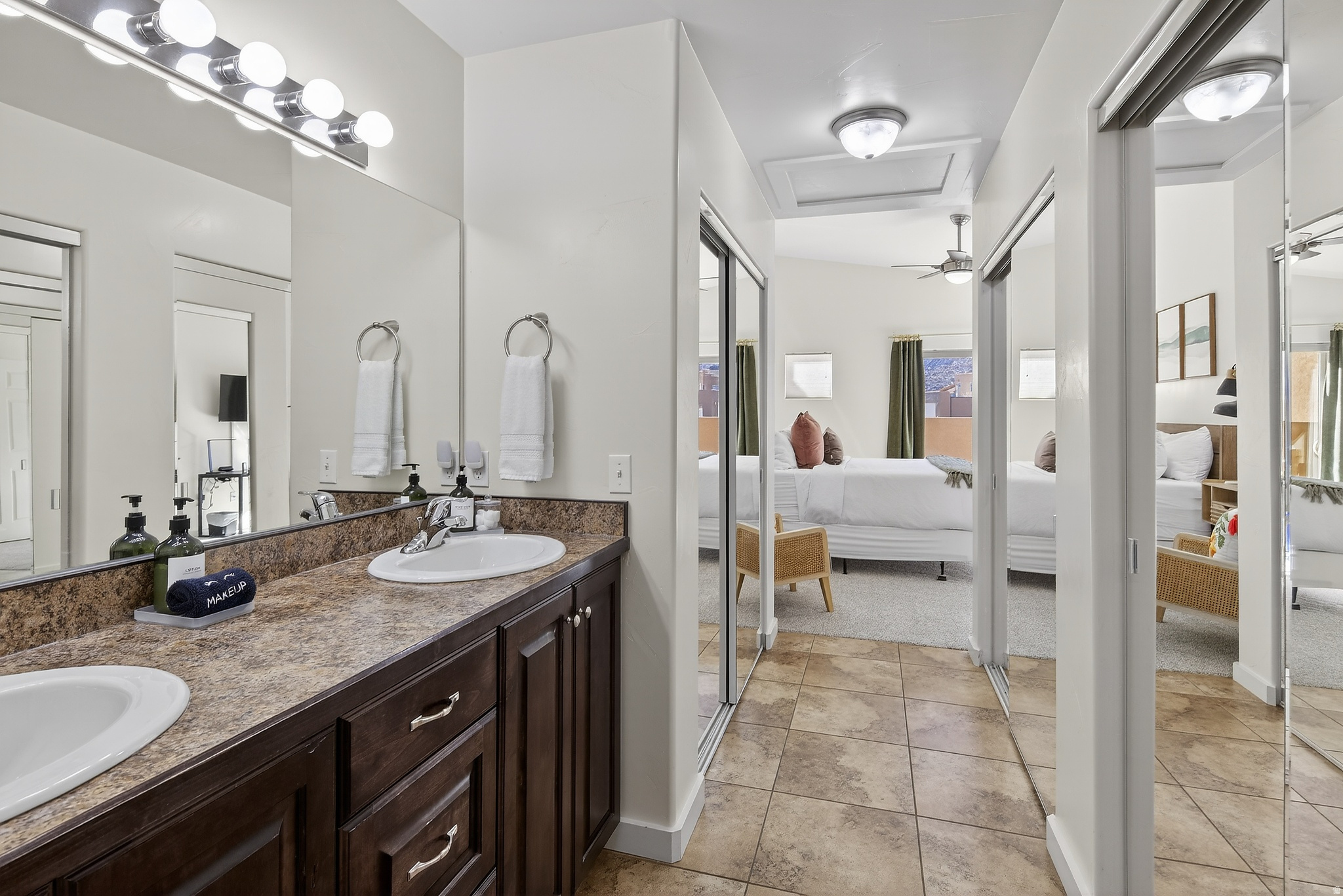 RIM VILLAGE VISTAS - Residential