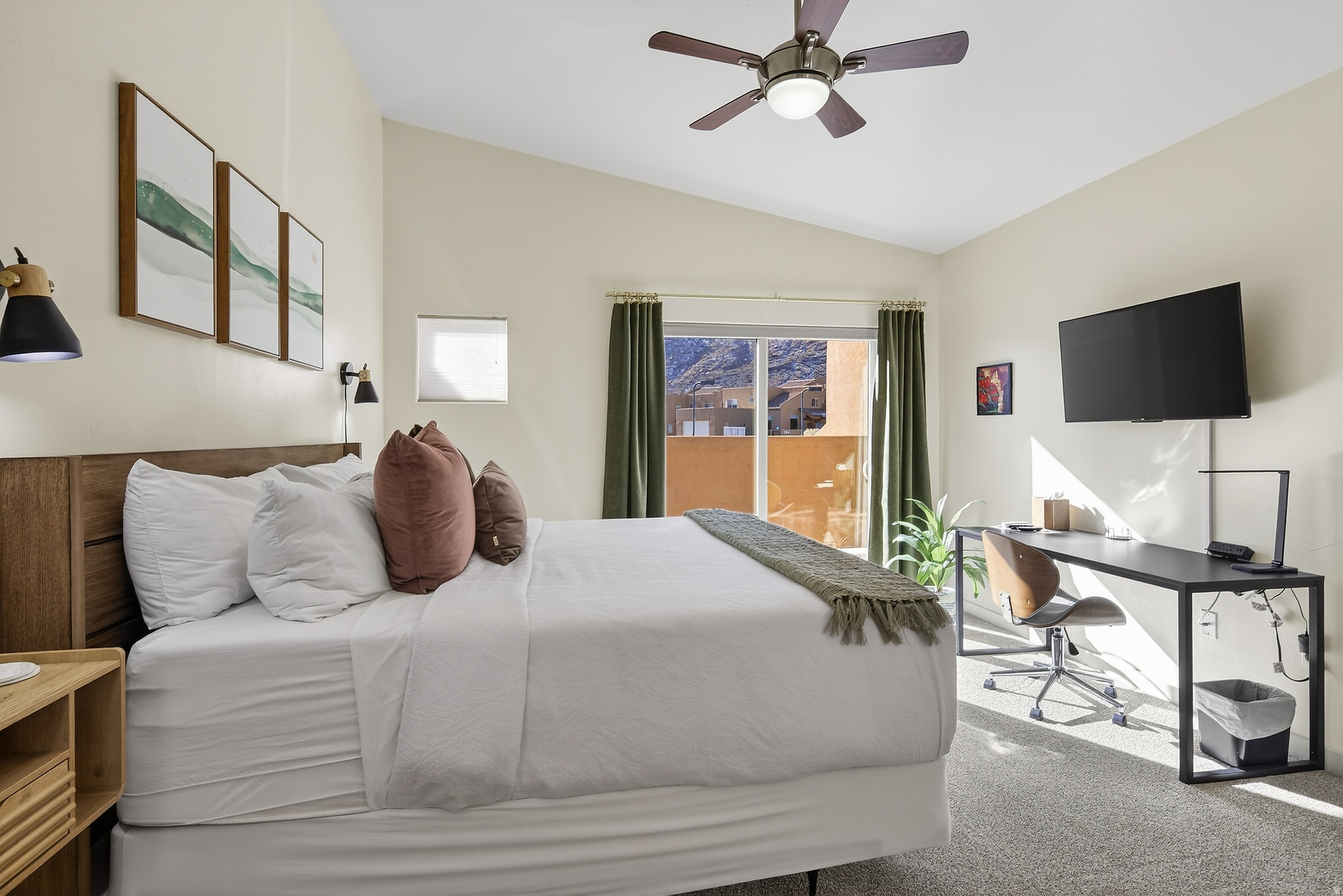 RIM VILLAGE VISTAS - Residential