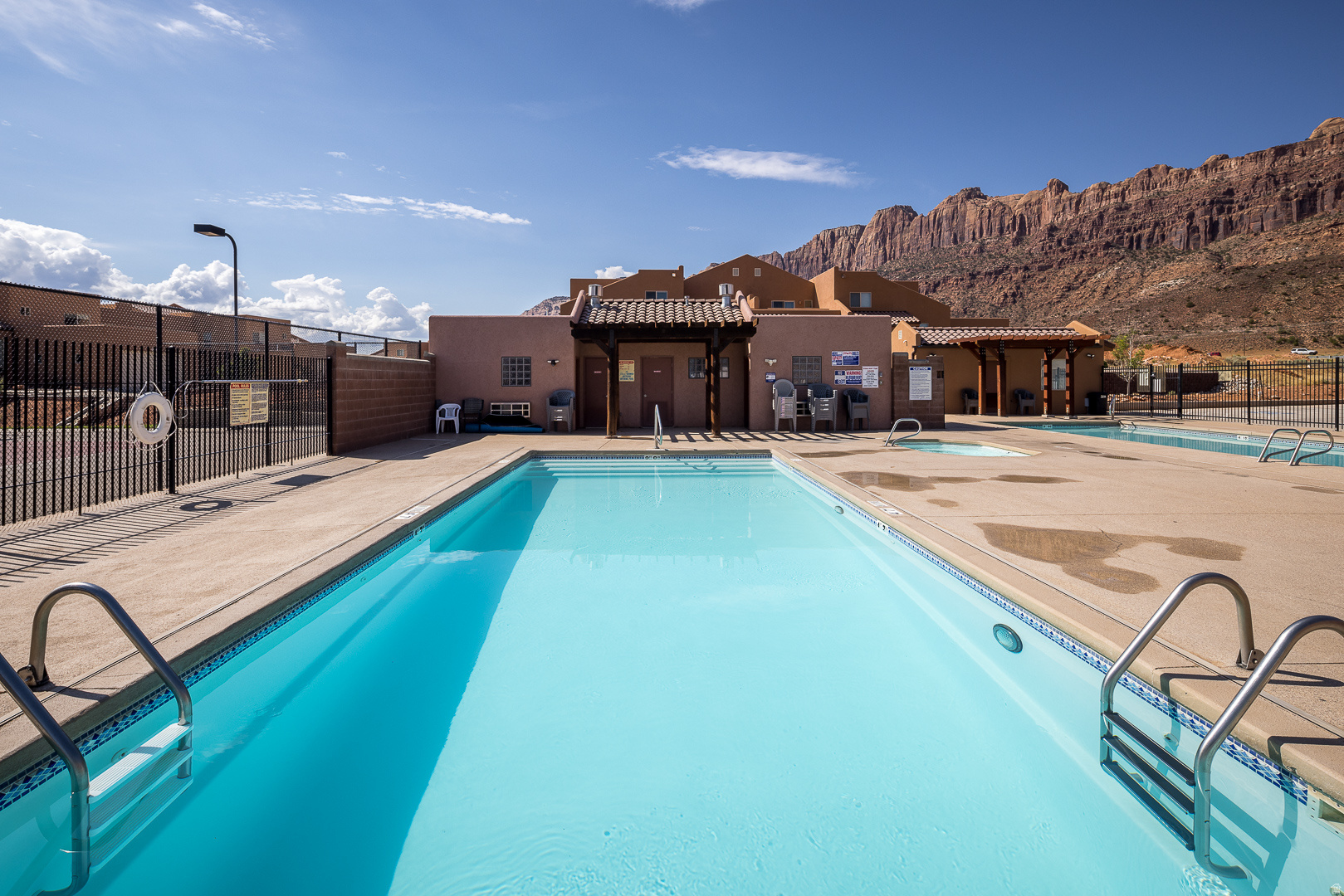 RIM VILLAGE VISTAS - Residential