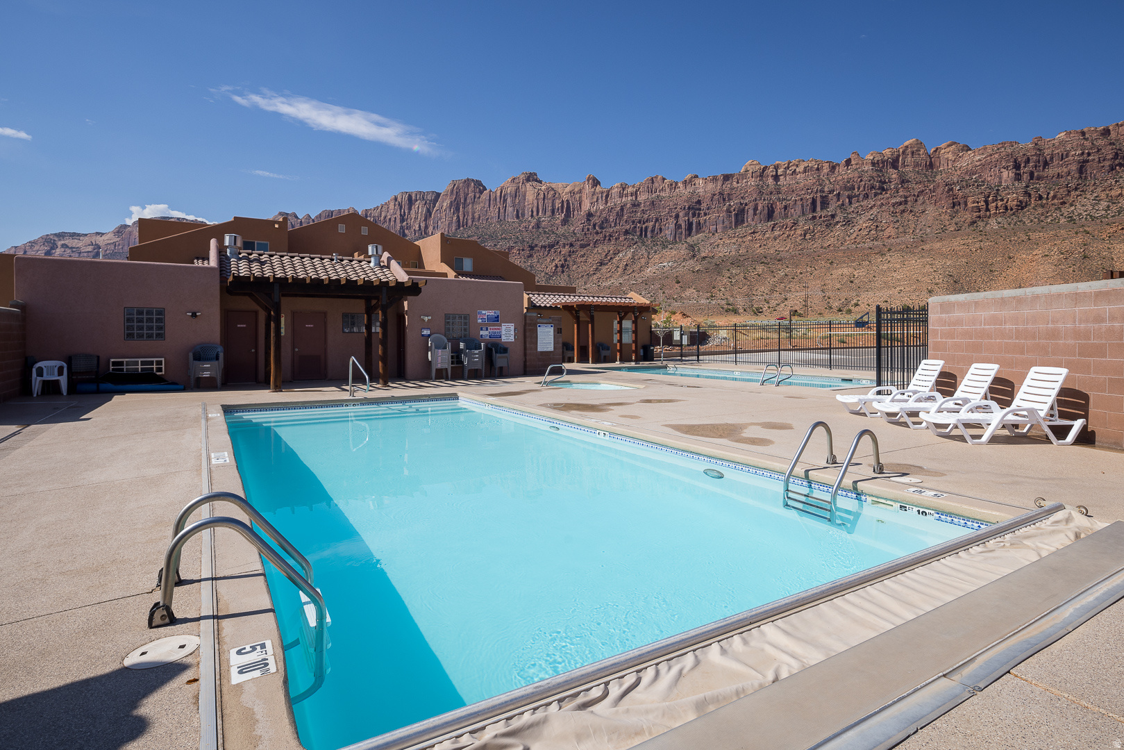 RIM VILLAGE VISTAS - Residential