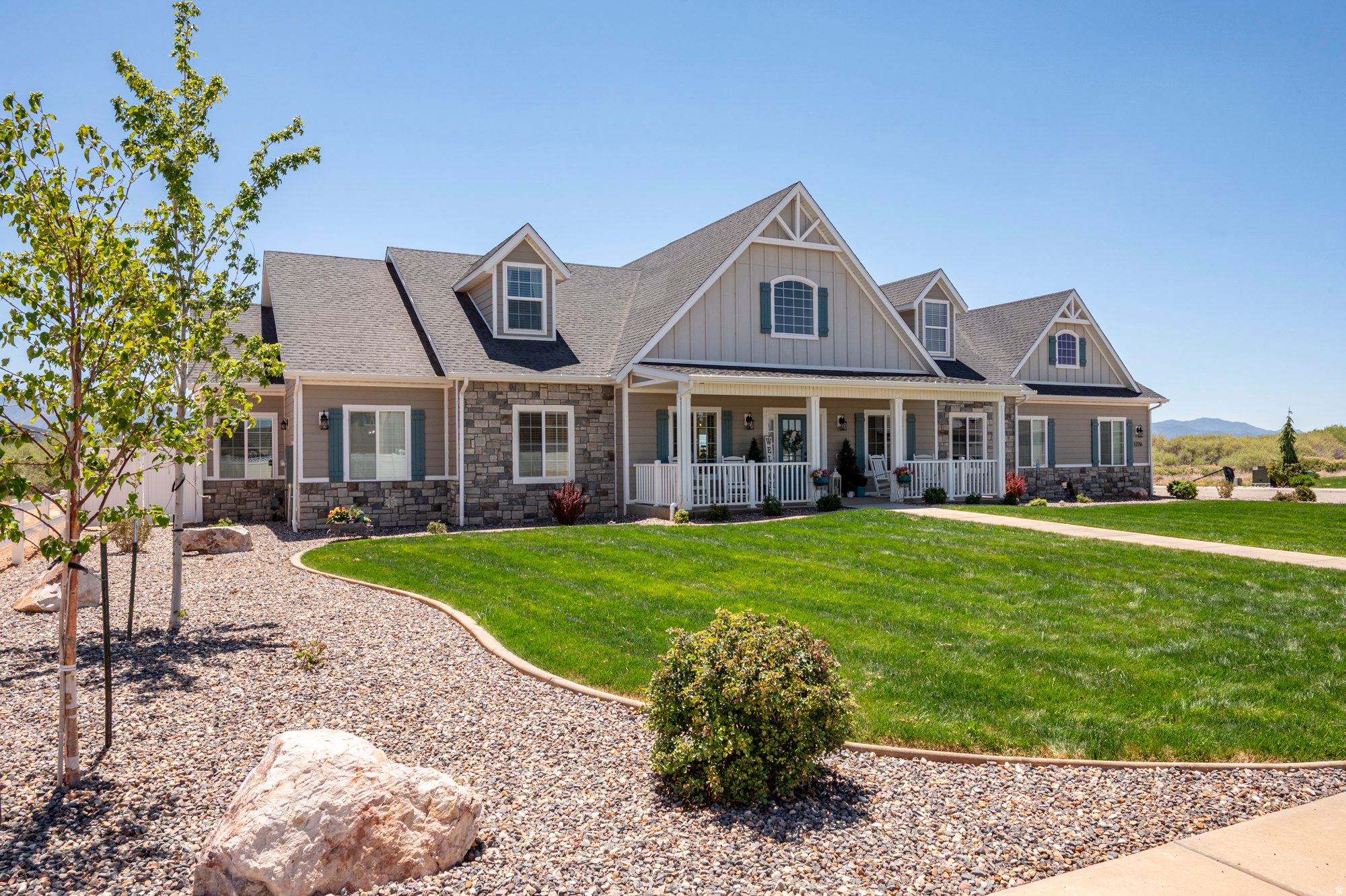 EQUESTRIAN POINTE SUBDIVISION - Residential