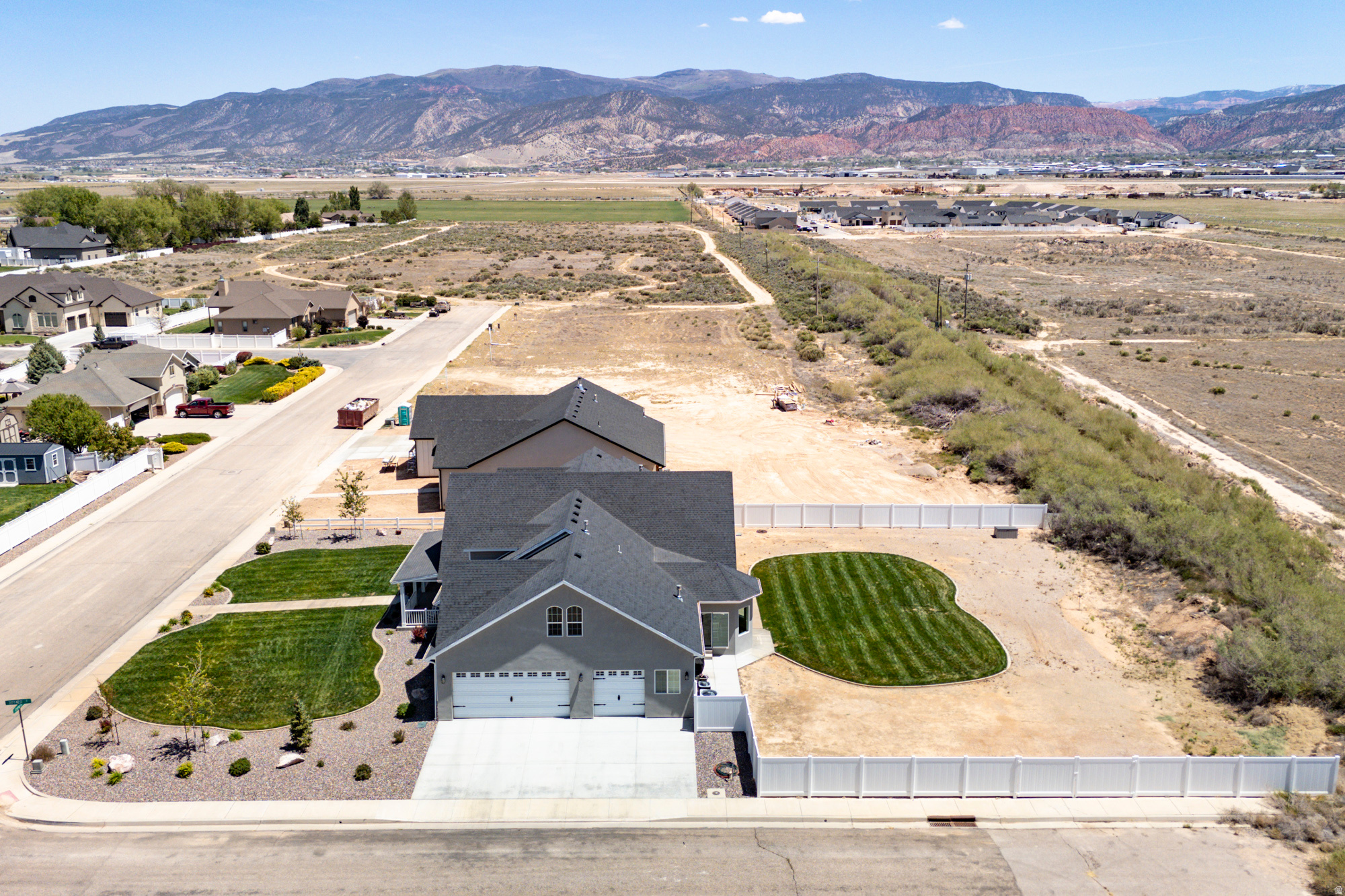 EQUESTRIAN POINTE SUBDIVISION - Residential