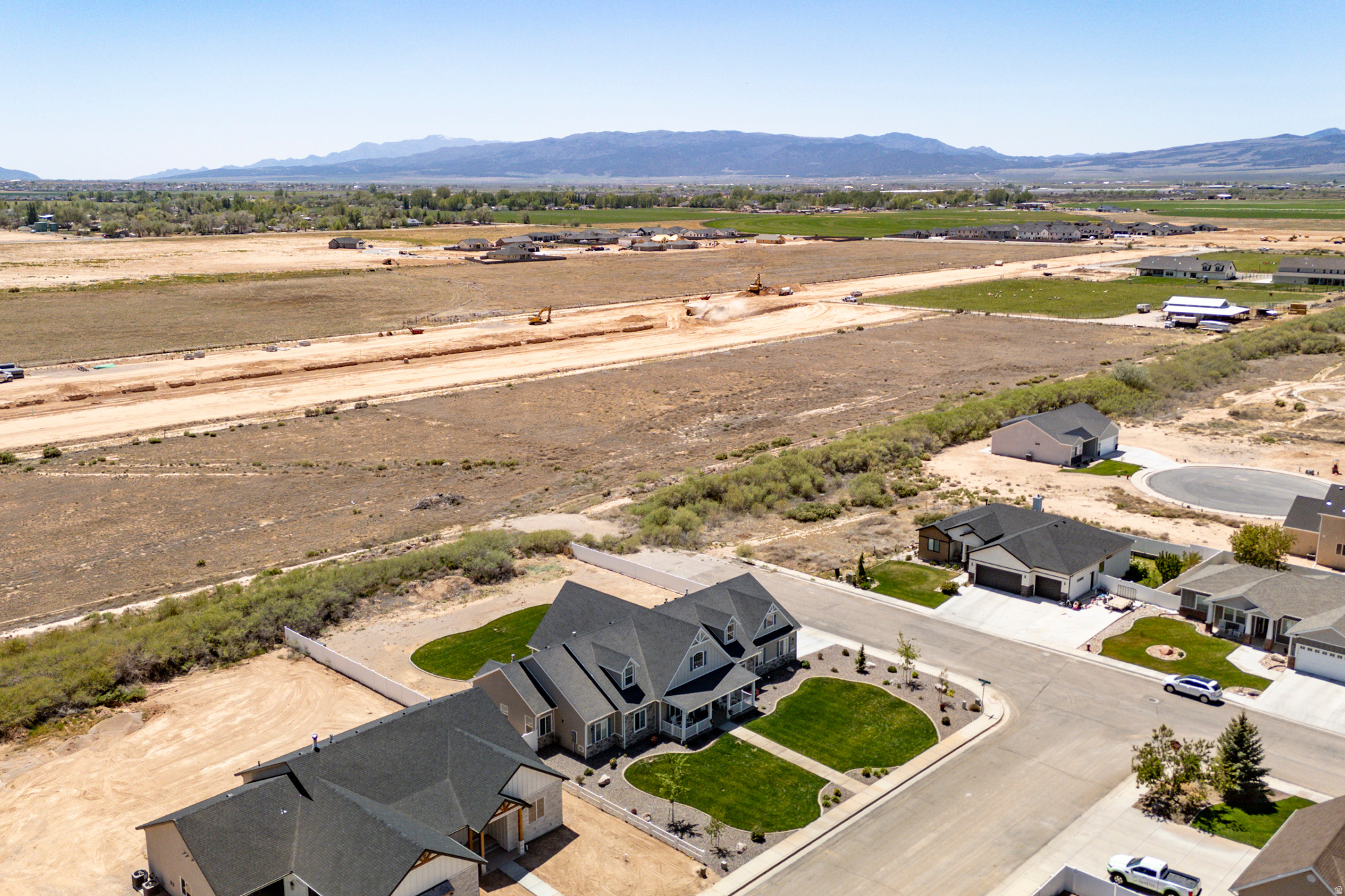 EQUESTRIAN POINTE SUBDIVISION - Residential