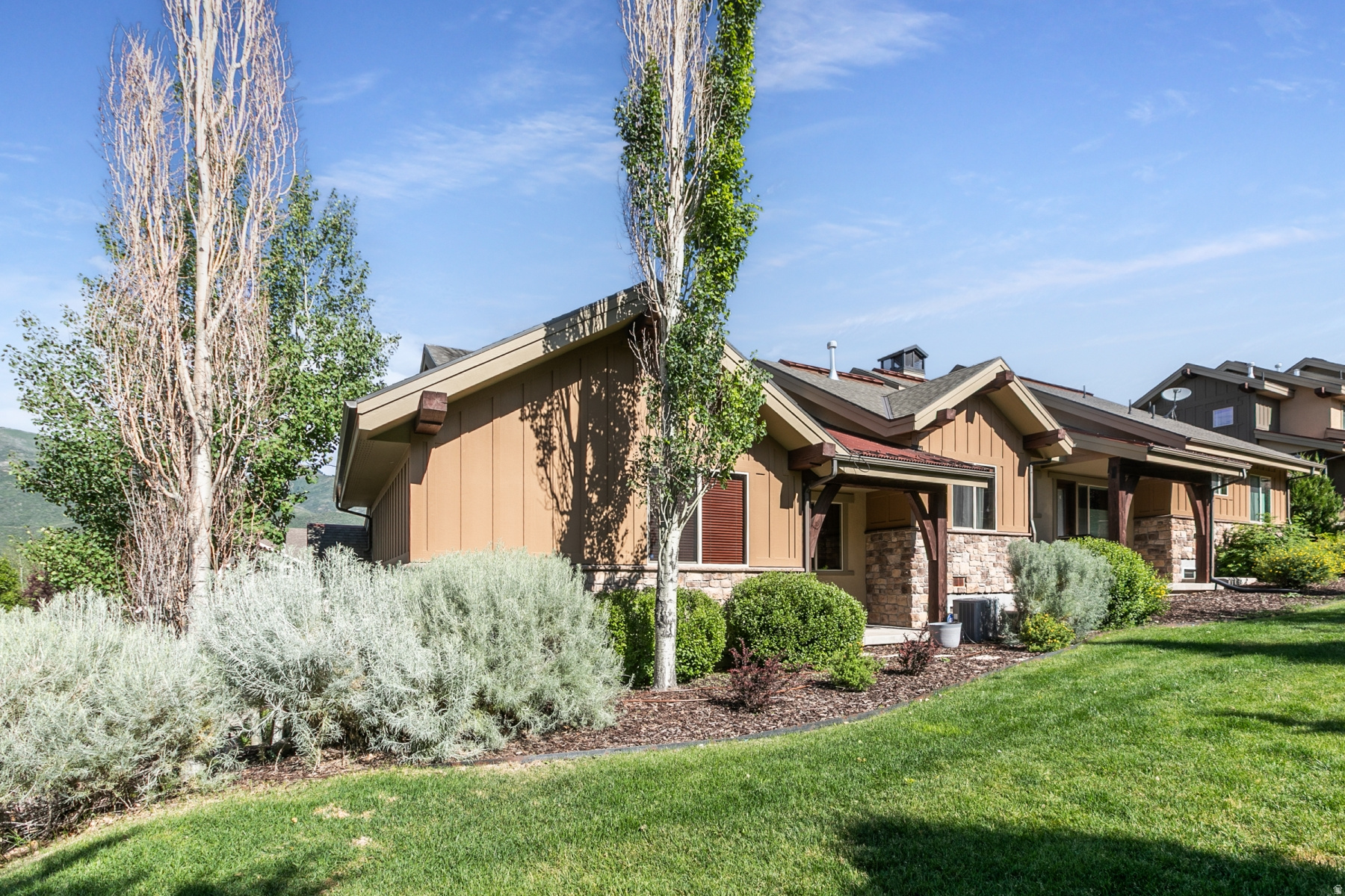 JORDANELLE/RIVER VIEW - Residential