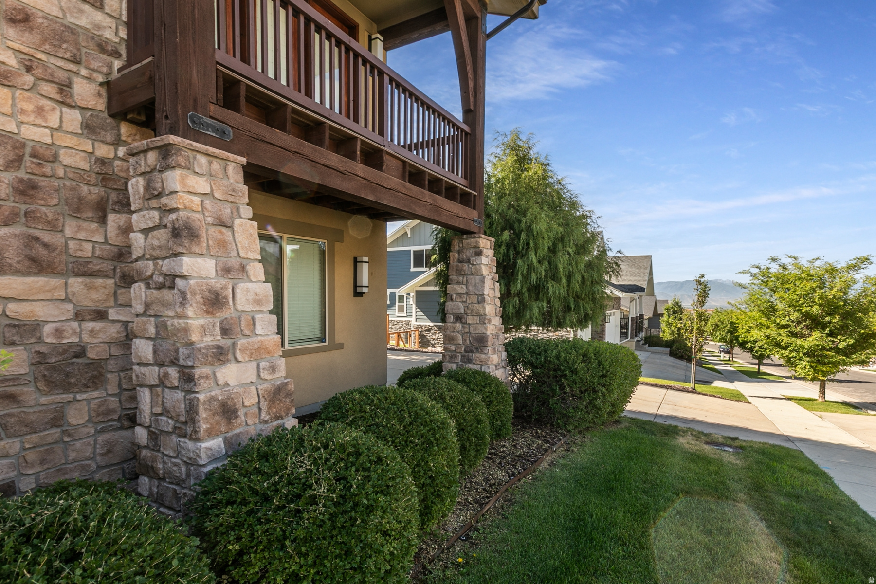 JORDANELLE/RIVER VIEW - Residential