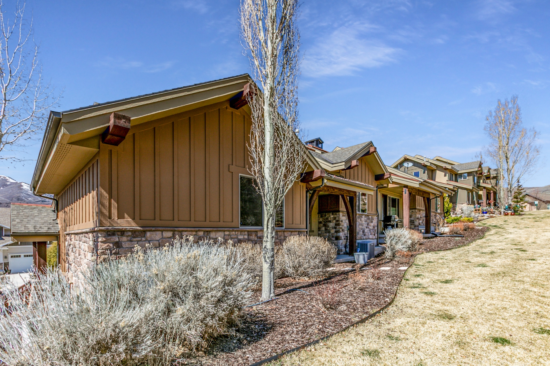 JORDANELLE/RIVER VIEW - Residential