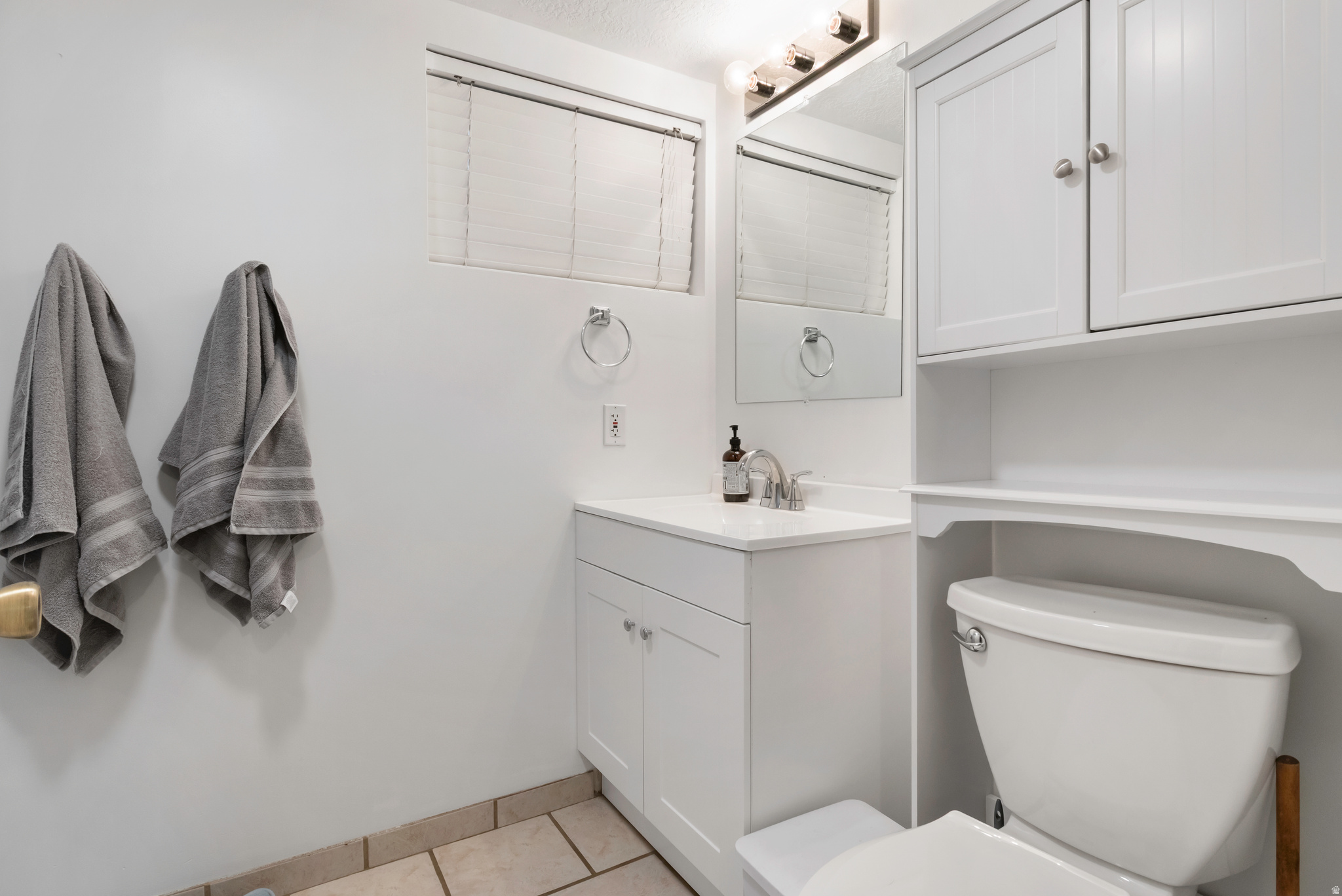 COLONY WEST - Residential