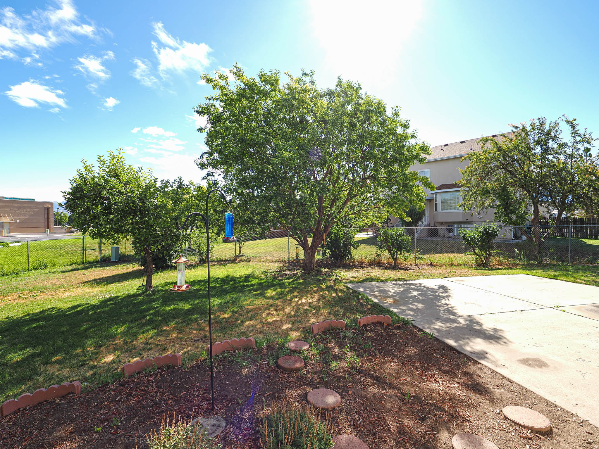 APPLE FARMS - Residential
